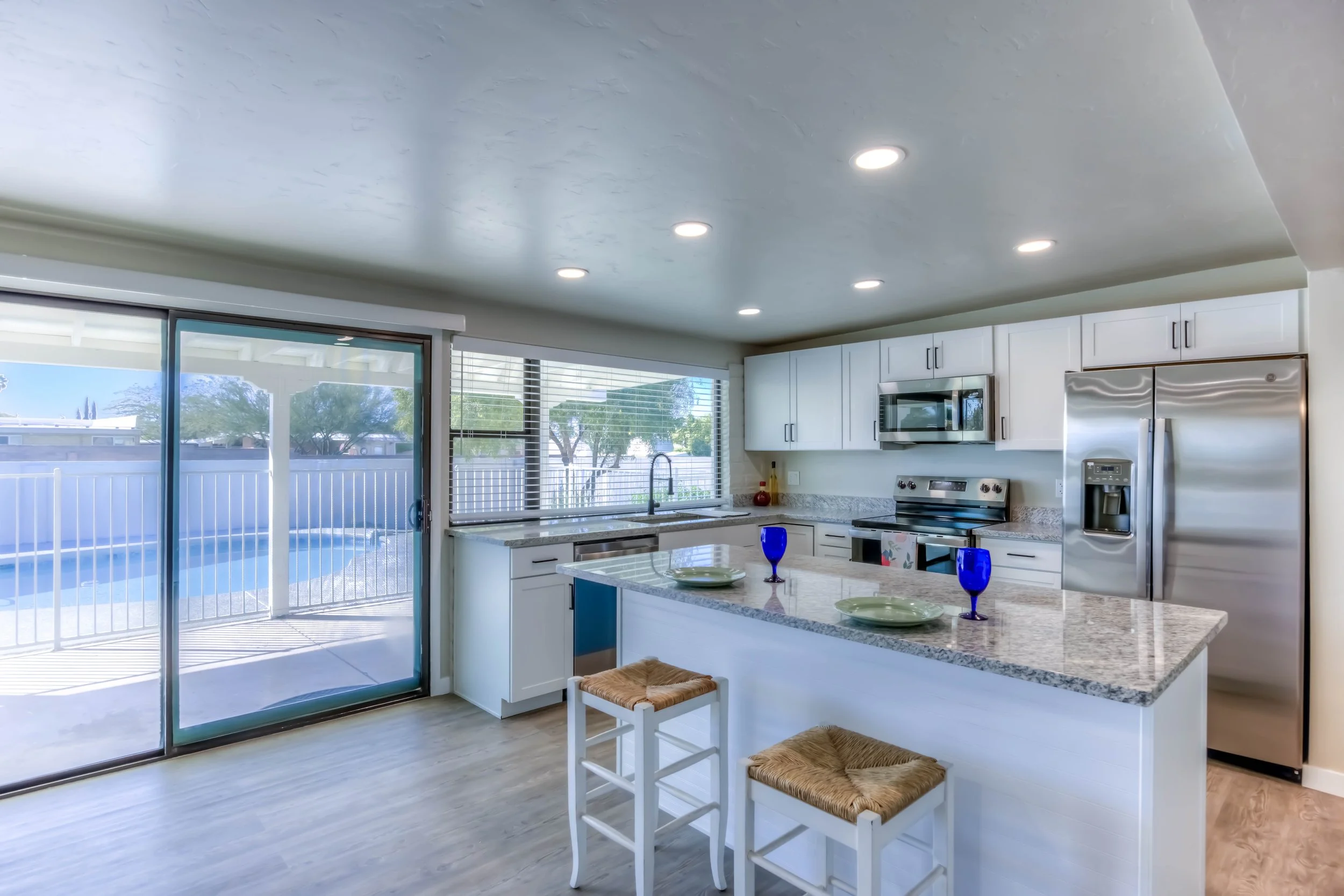 29 Kitchen photo c.jpg