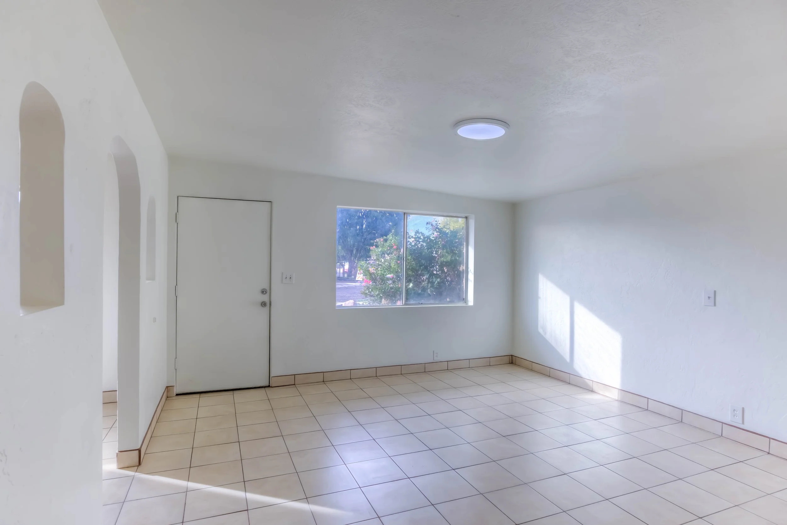 7 Living Room photo b.jpg