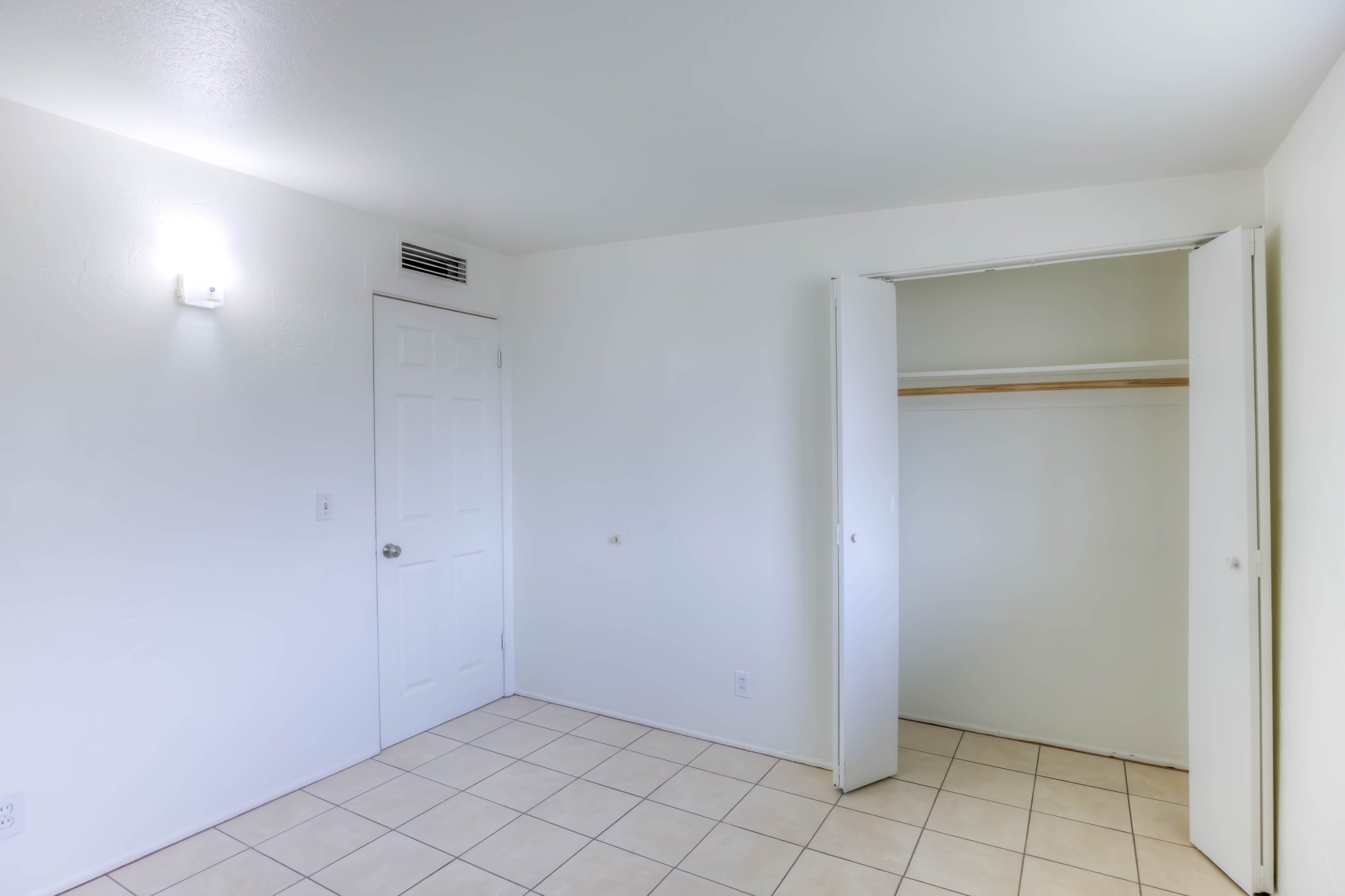 21 Bedroom 1 photo b.jpg