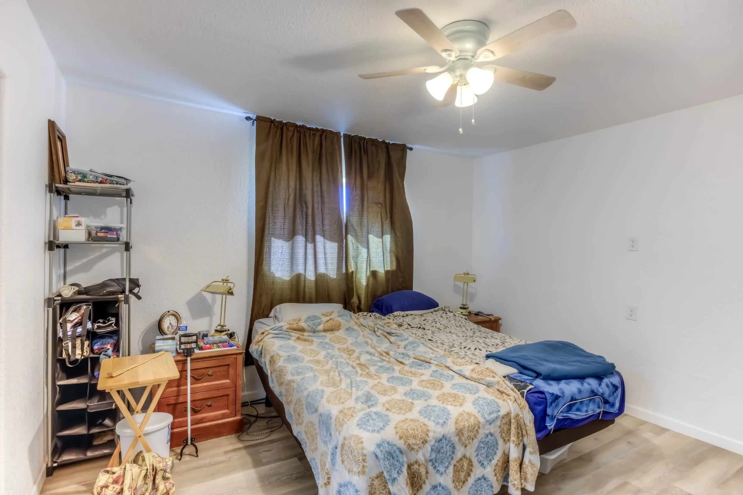 26 Main Bedroom photo .jpg