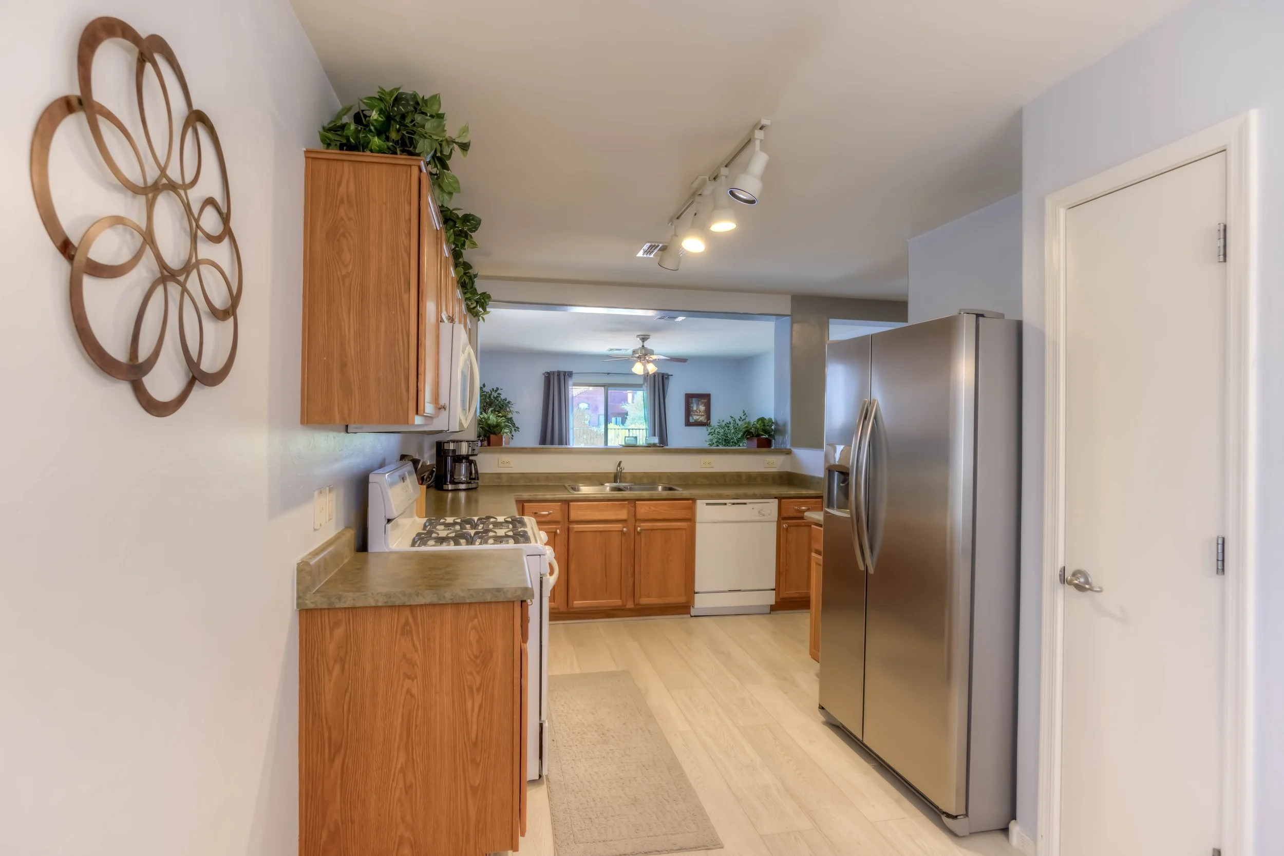 8 Kitchen photo c.jpg