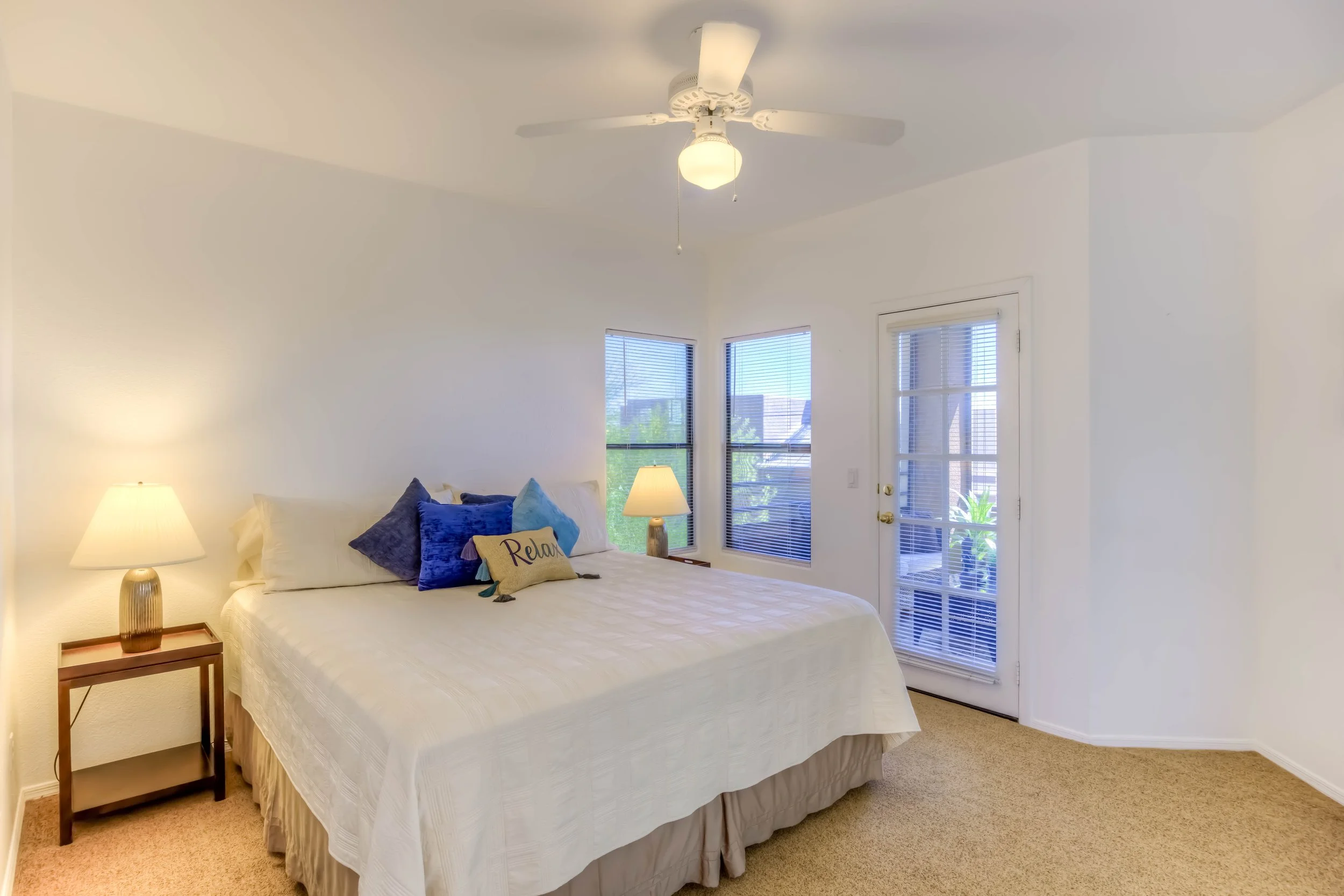 19 Main Bedroom photo c.jpg