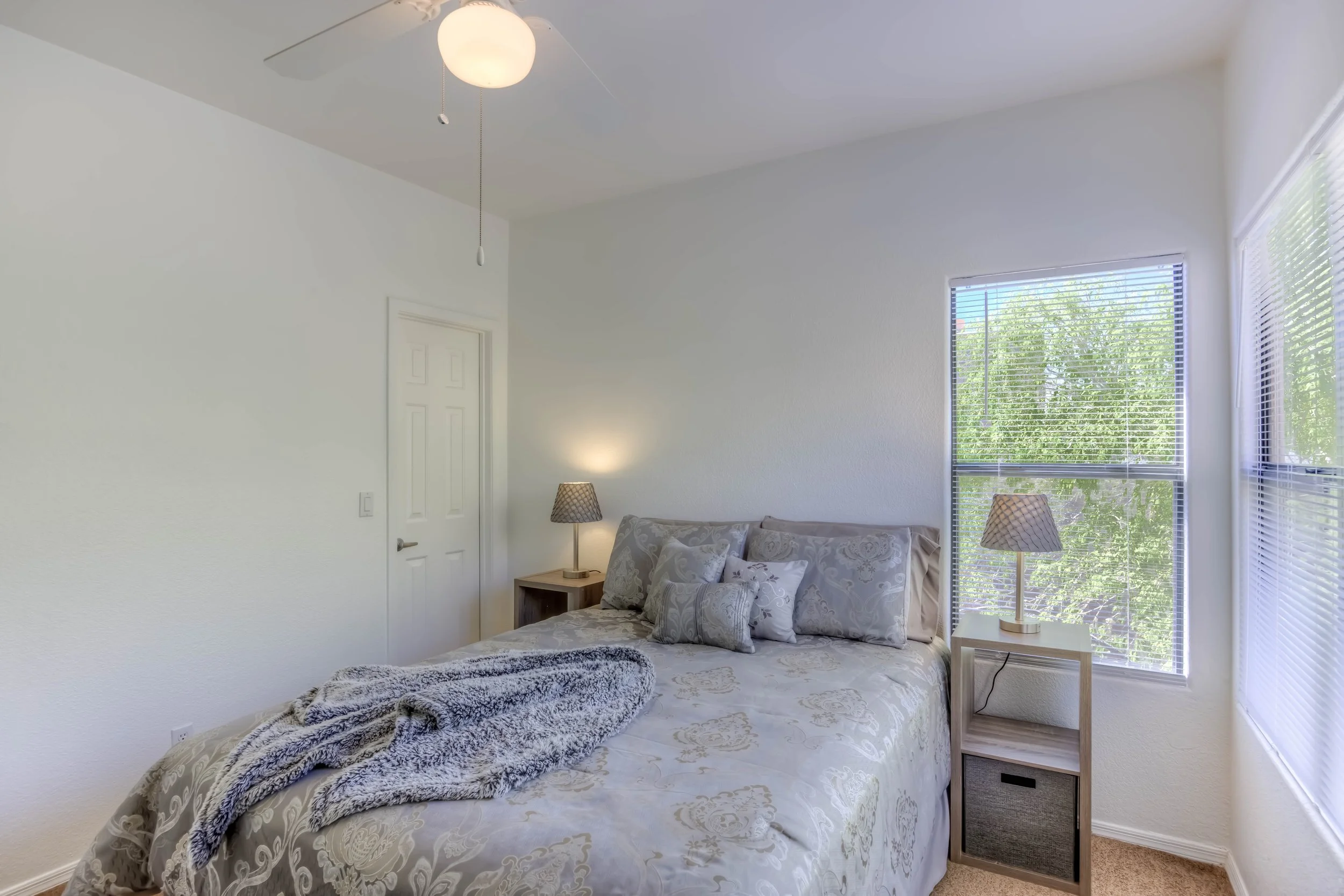 32 Bedroom photo b.jpg