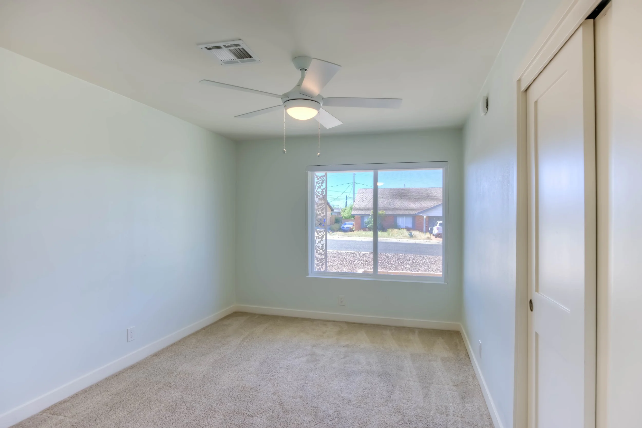 34 Bedroom 2 photo a.jpg