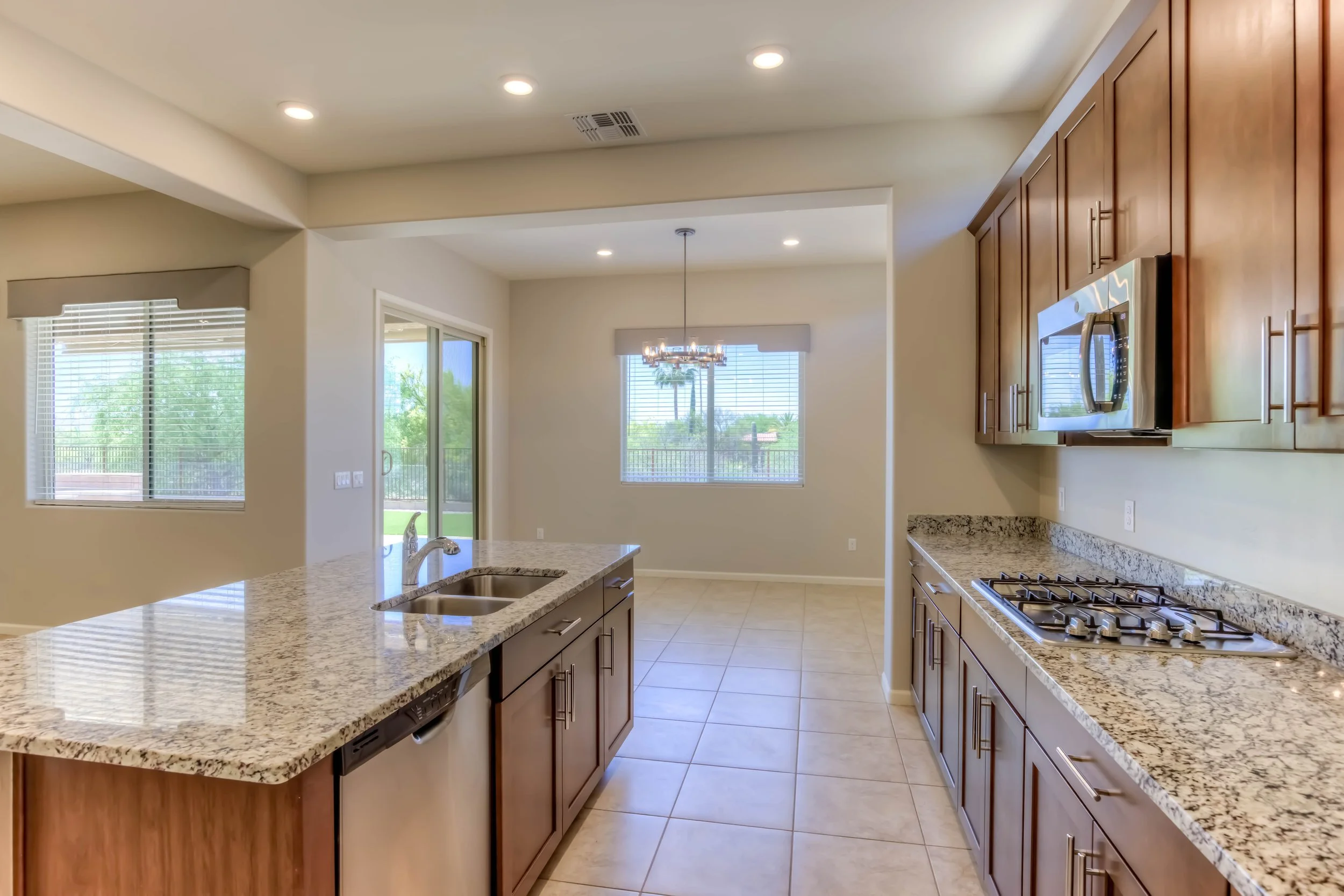 14 Kitchen photo c.jpg