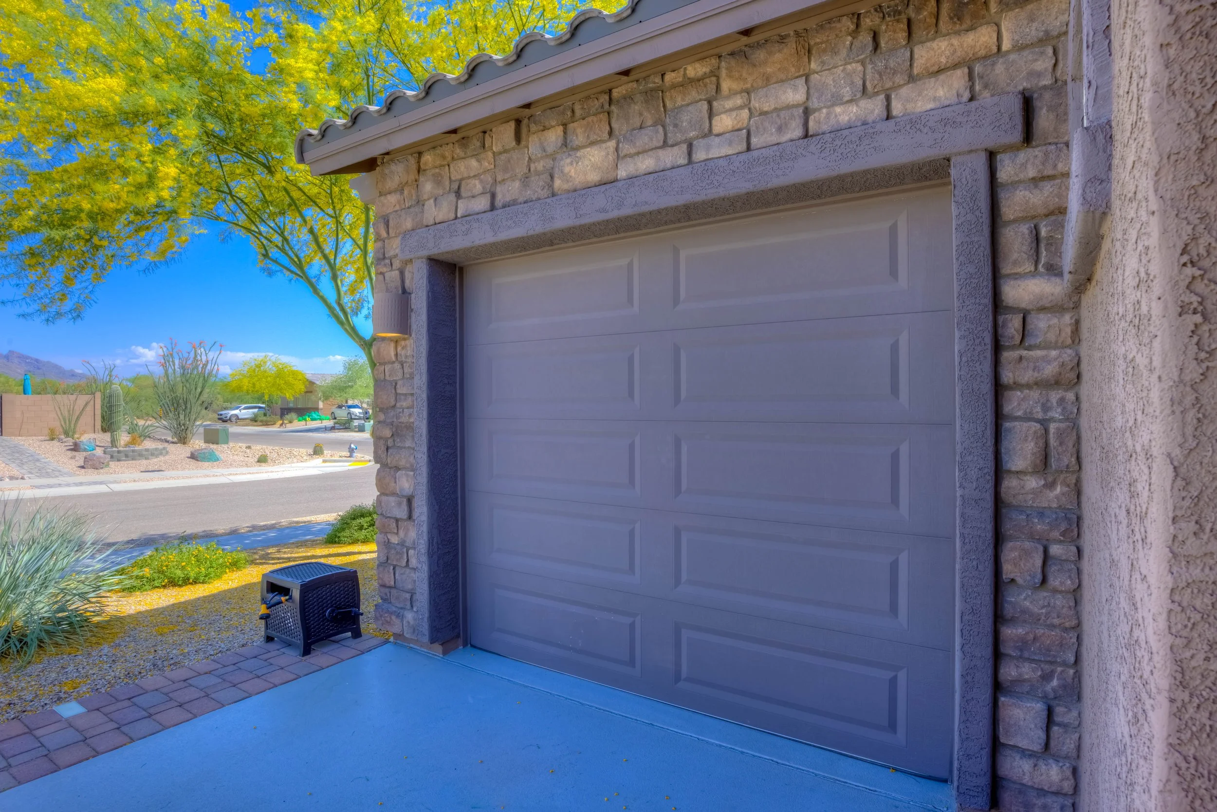 38 Guest Garage Exterior.jpg