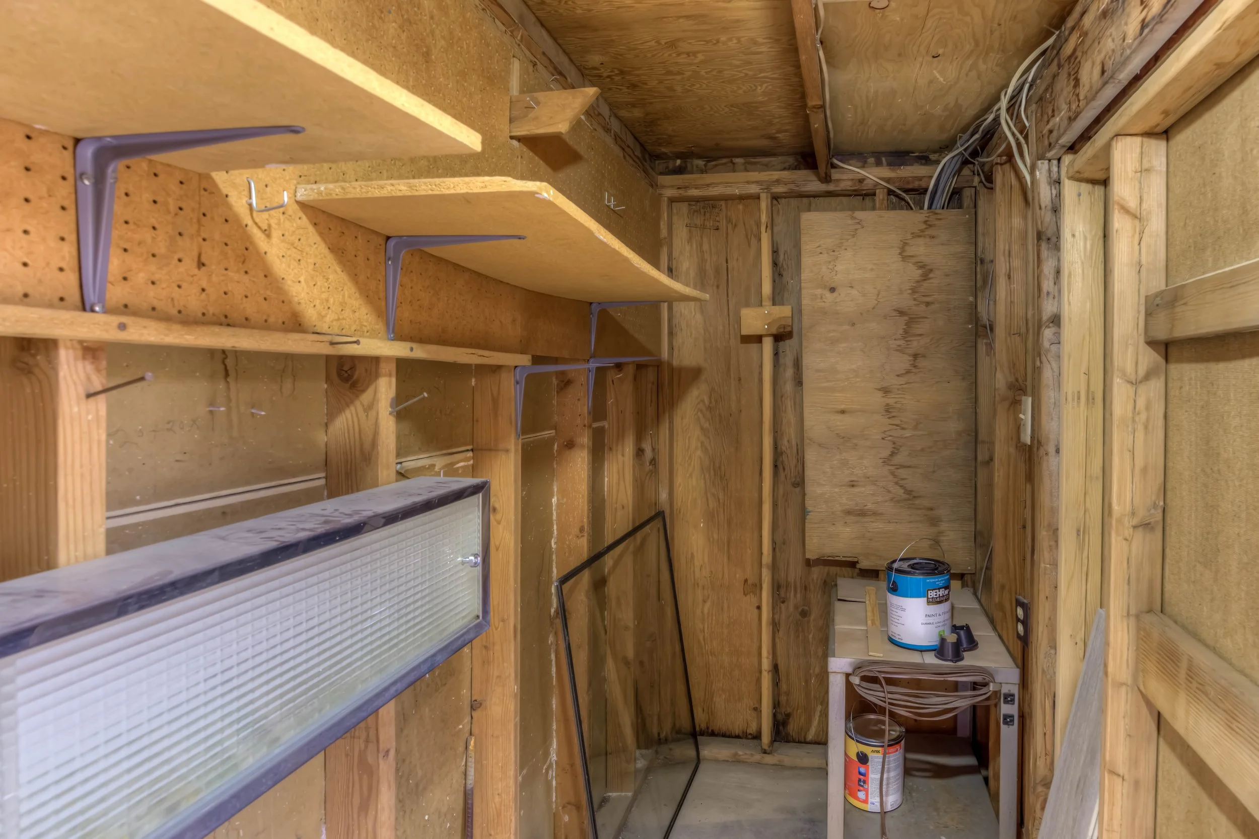 29 Storage Shed Interior photo a.jpg