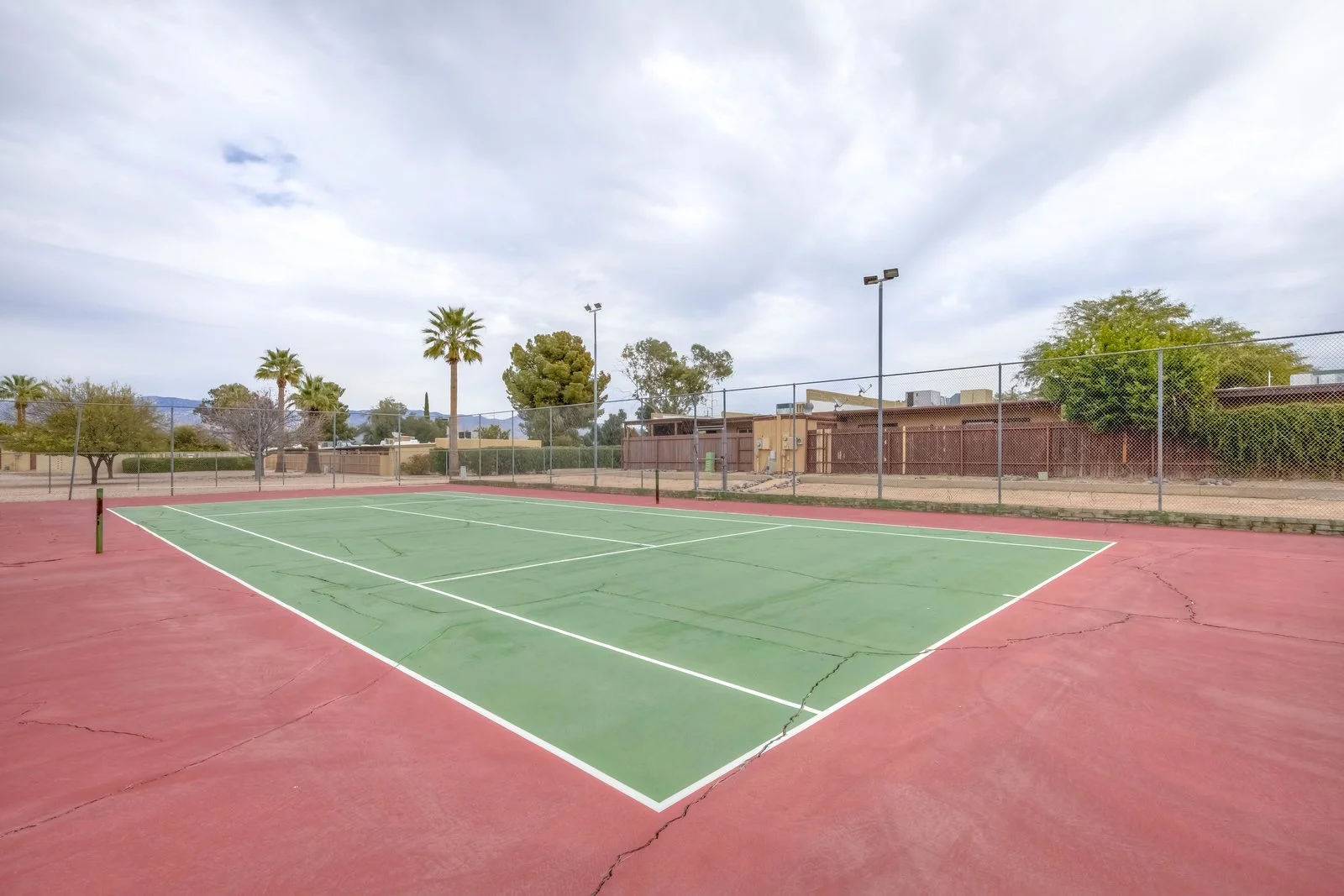33 Community Tennis Court.jpg