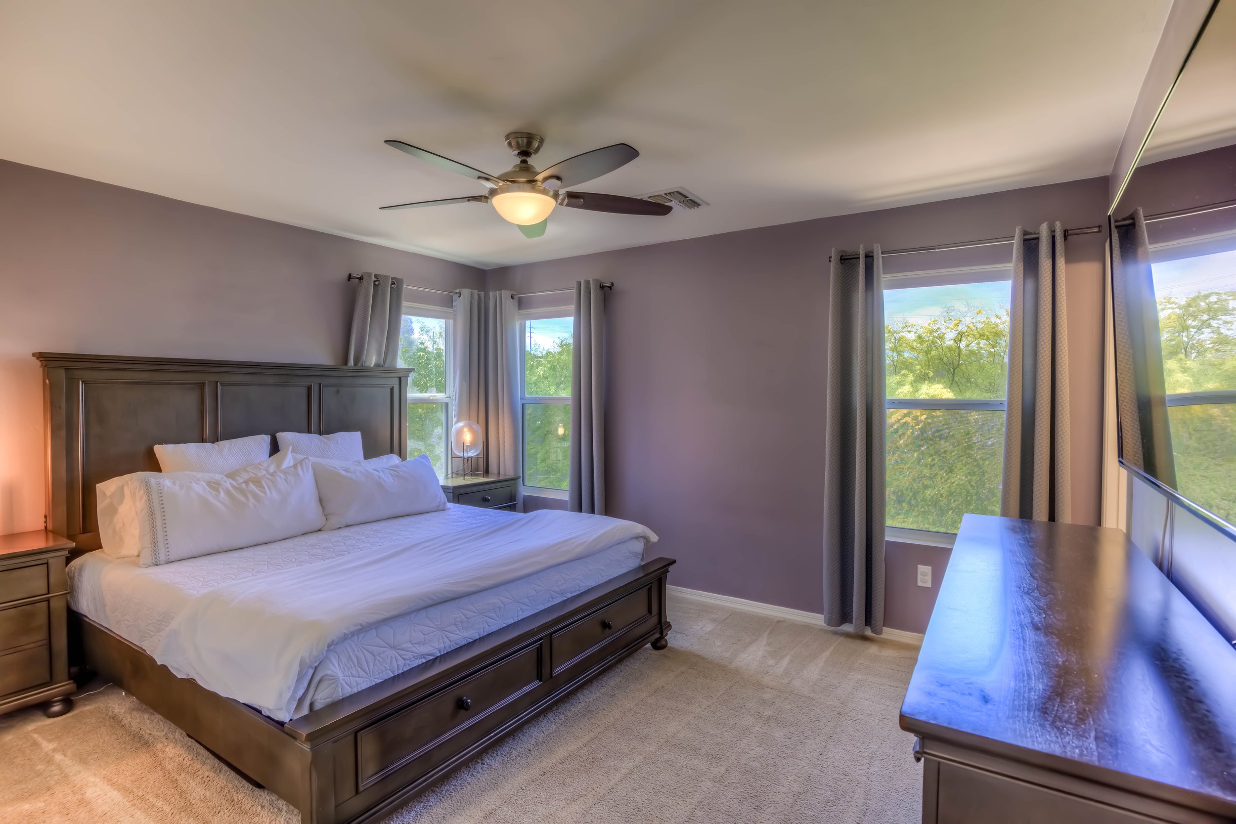 22 Main Bedroom photo a.jpg