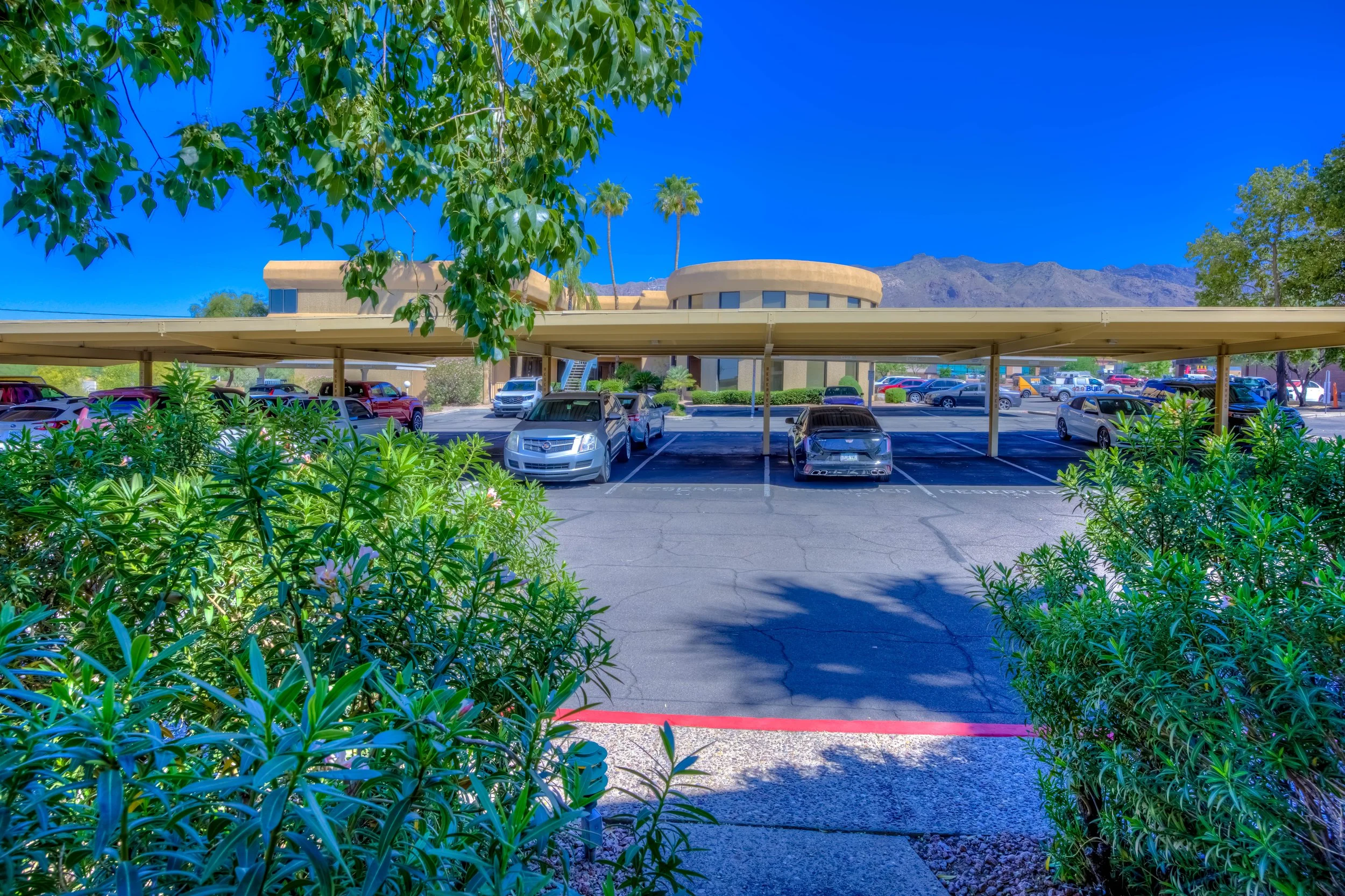 7 Exterior photo g.jpg