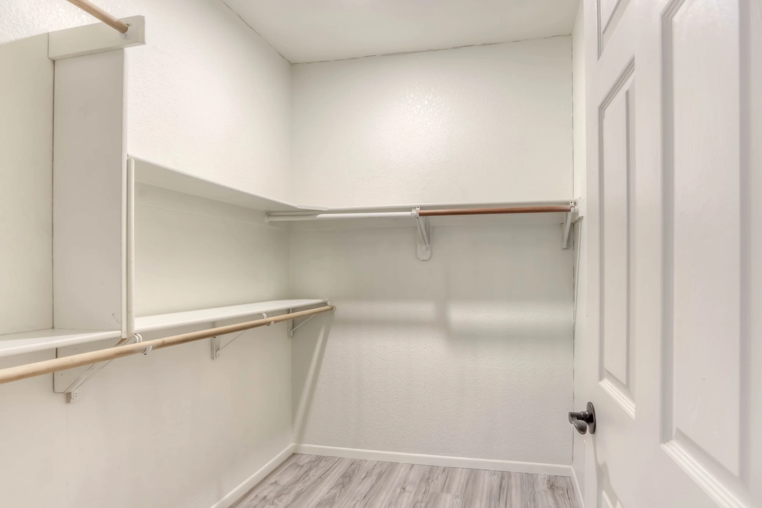 27 Bedroom Closet.jpg