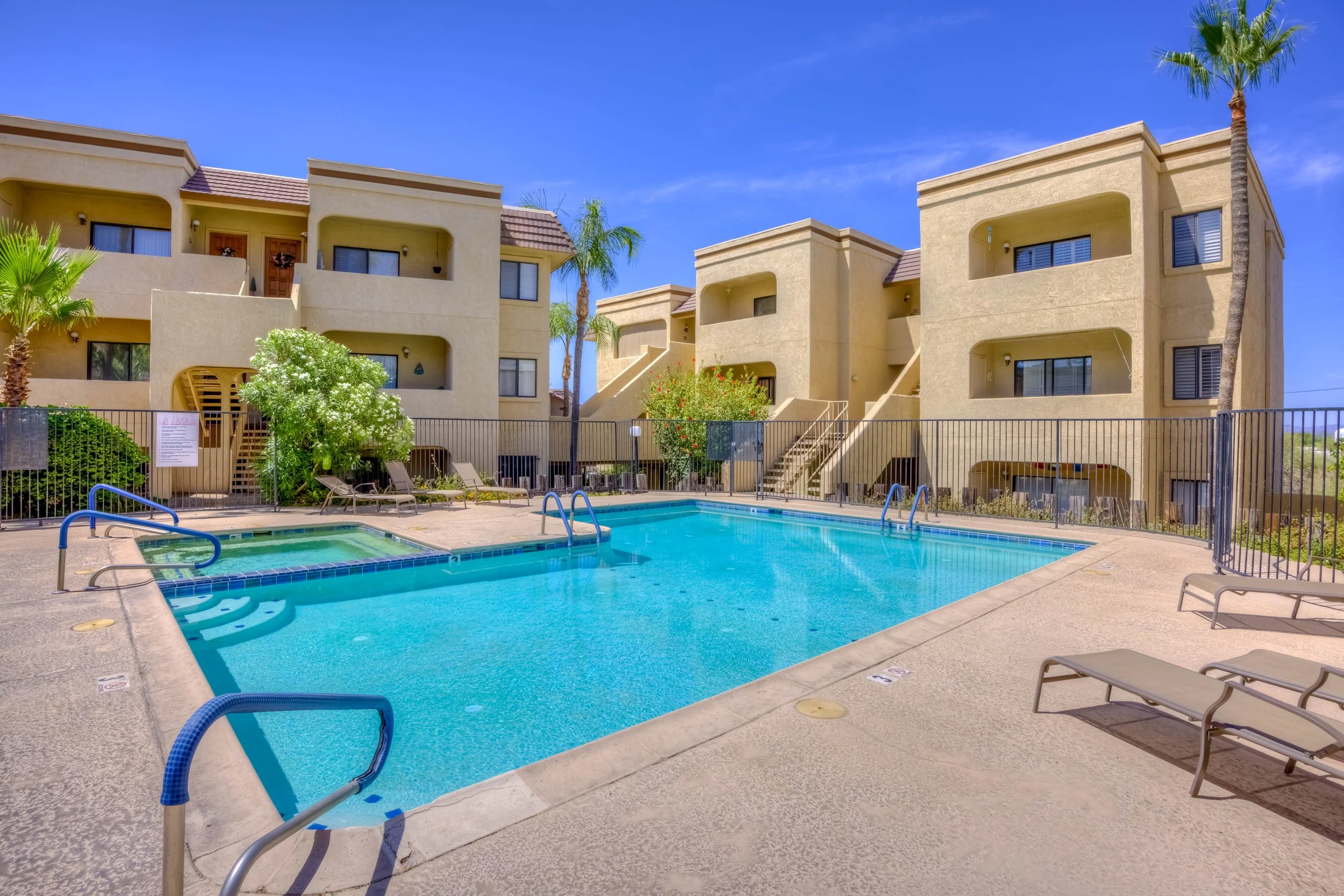 36 Community Pool photo d.jpg