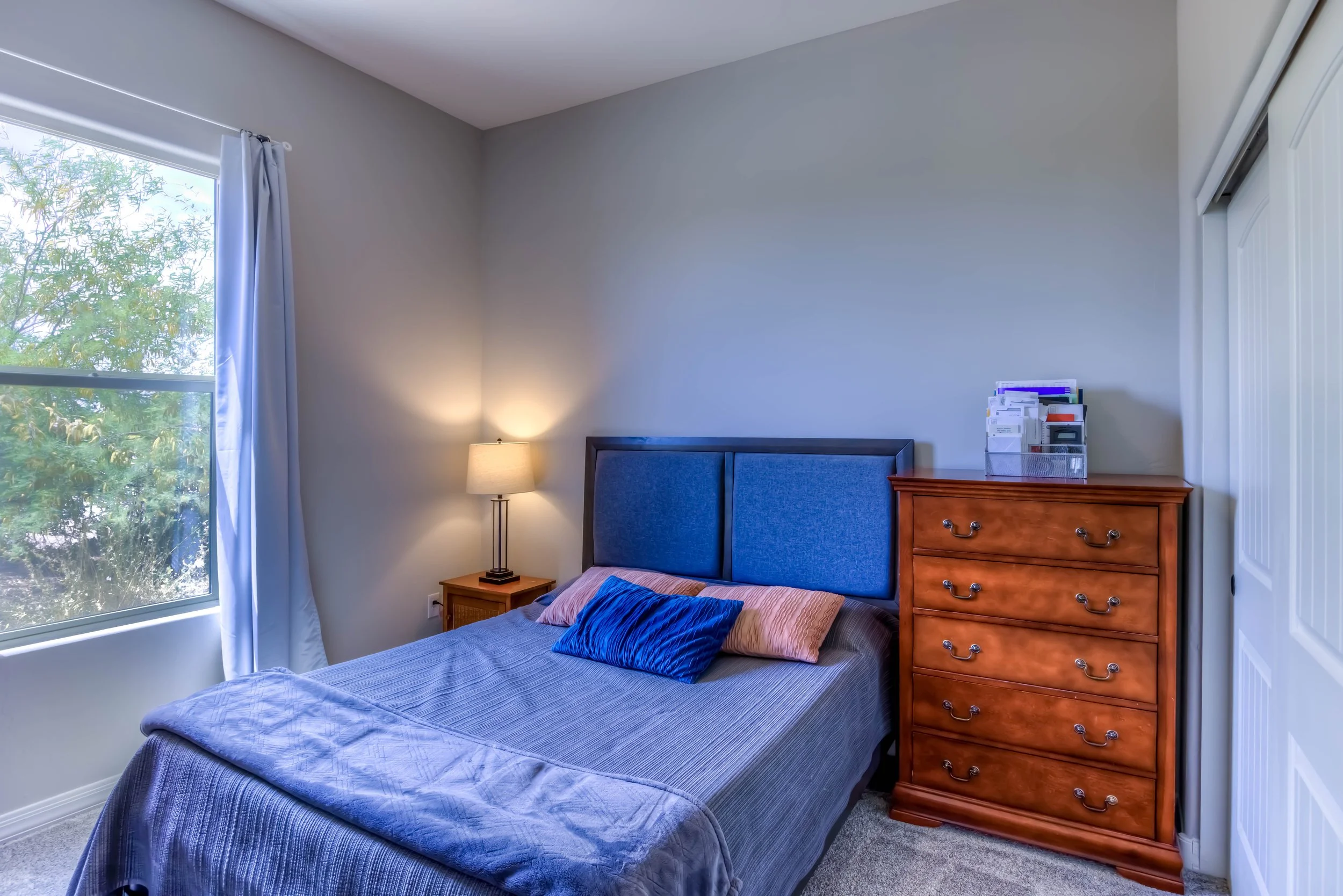 9 Bedroom 1 photo .jpg