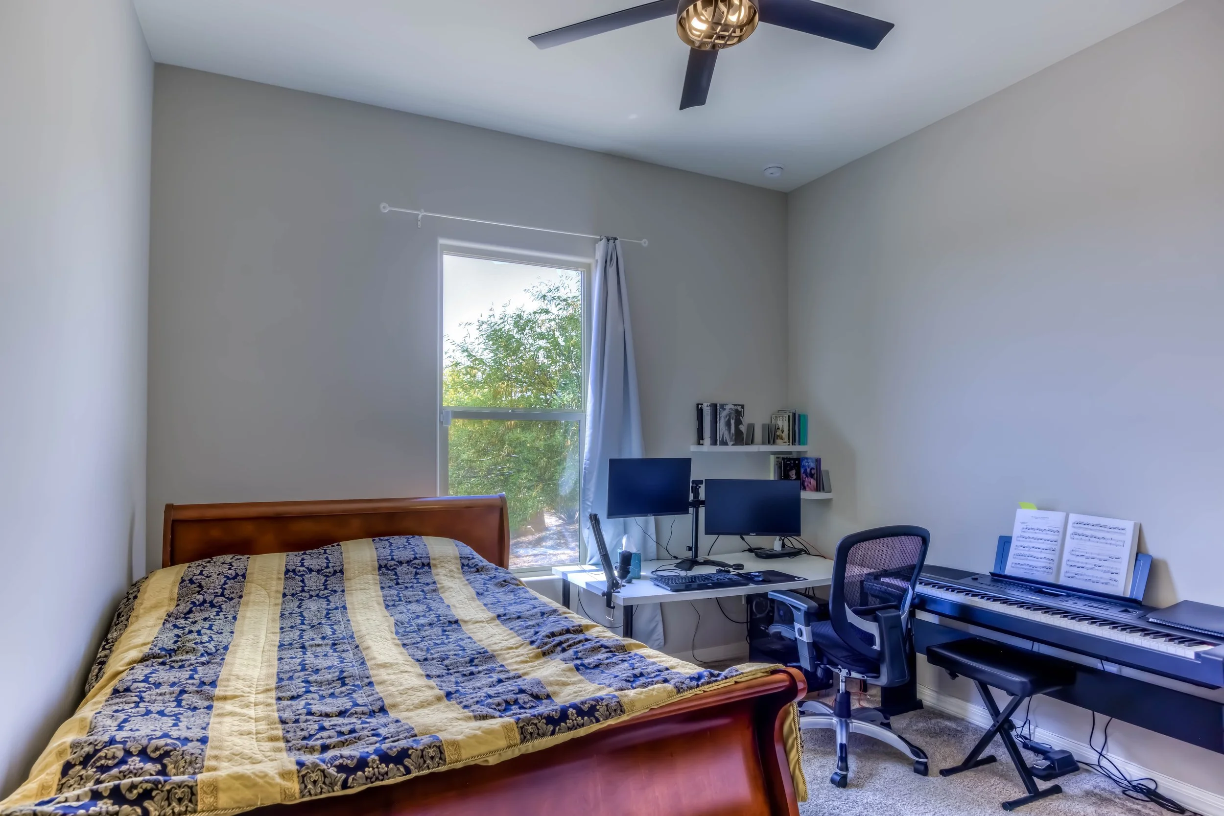 11 Bedroom 2 photo b.jpg