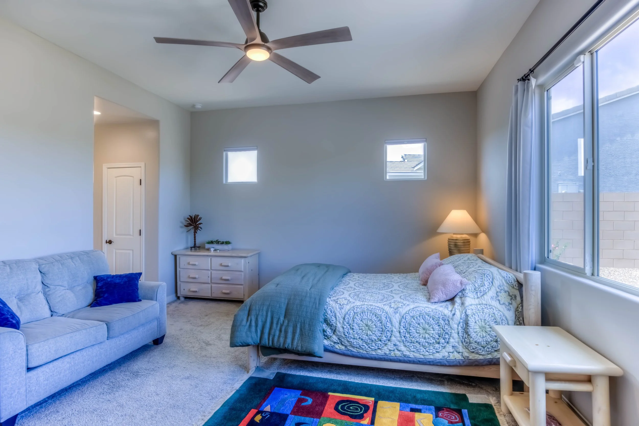 29 Main Bedroom photo a.jpg