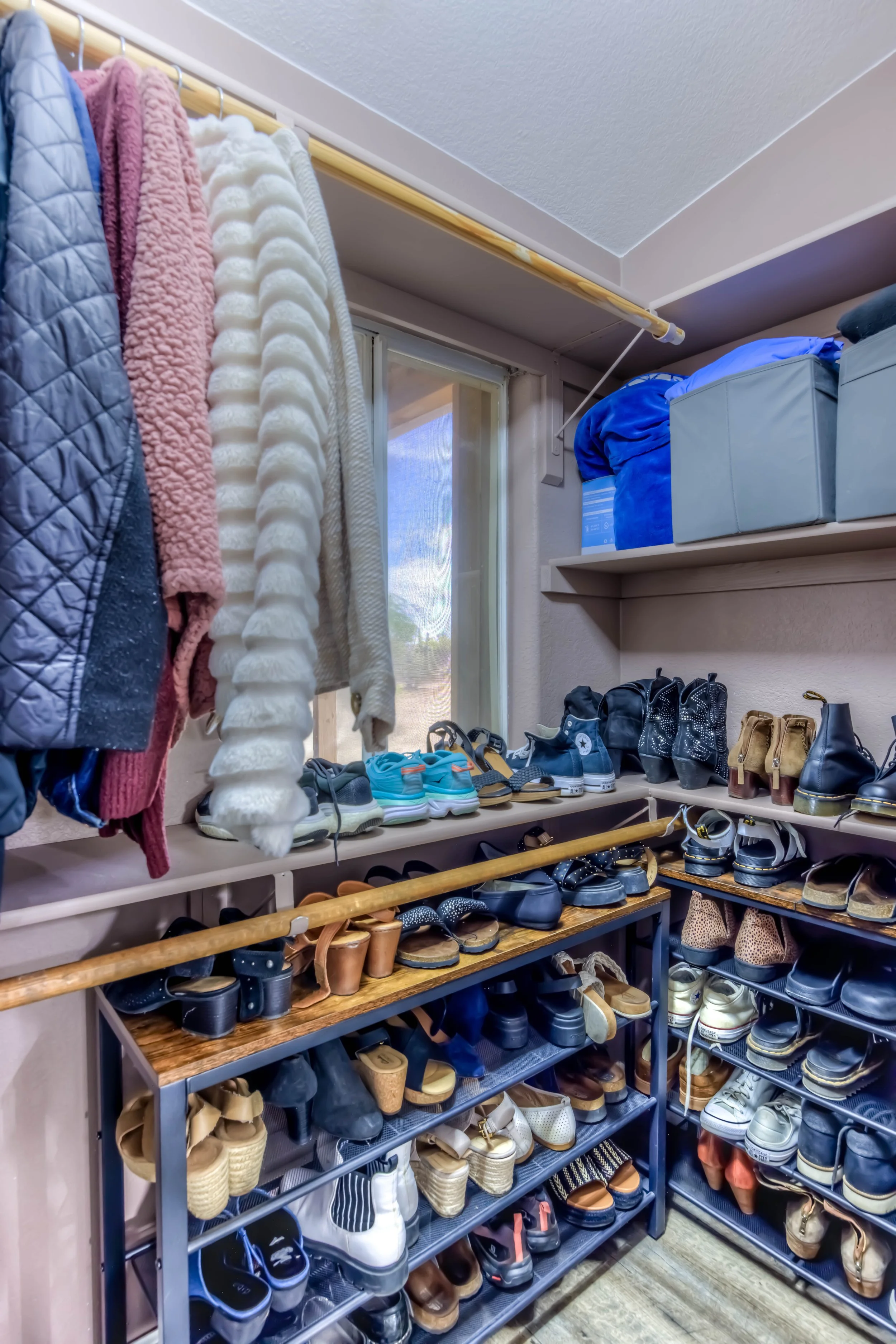 19 Main Bedroom Closet 1 photo a.jpg