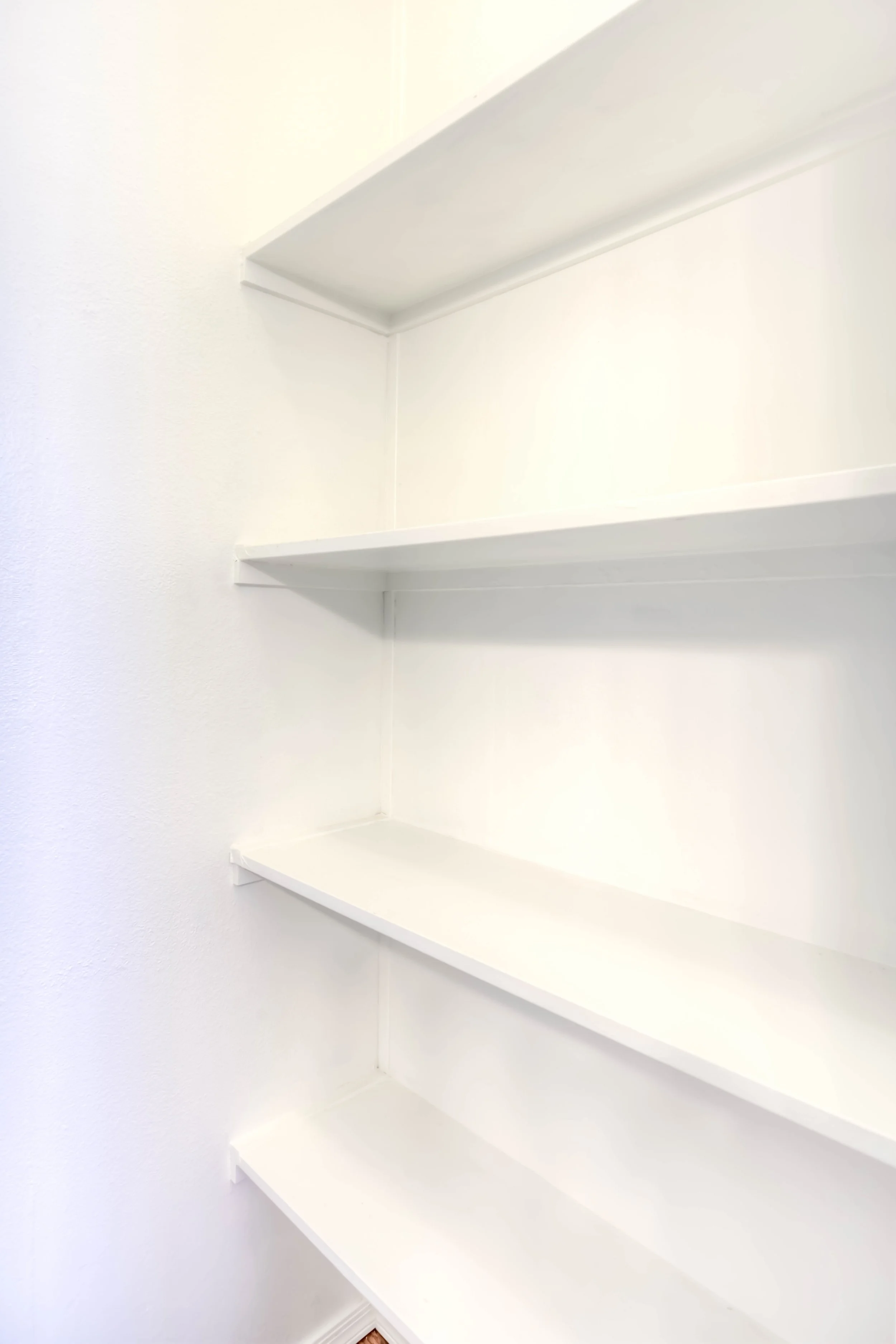 21 Main Bathroom photo b.jpg