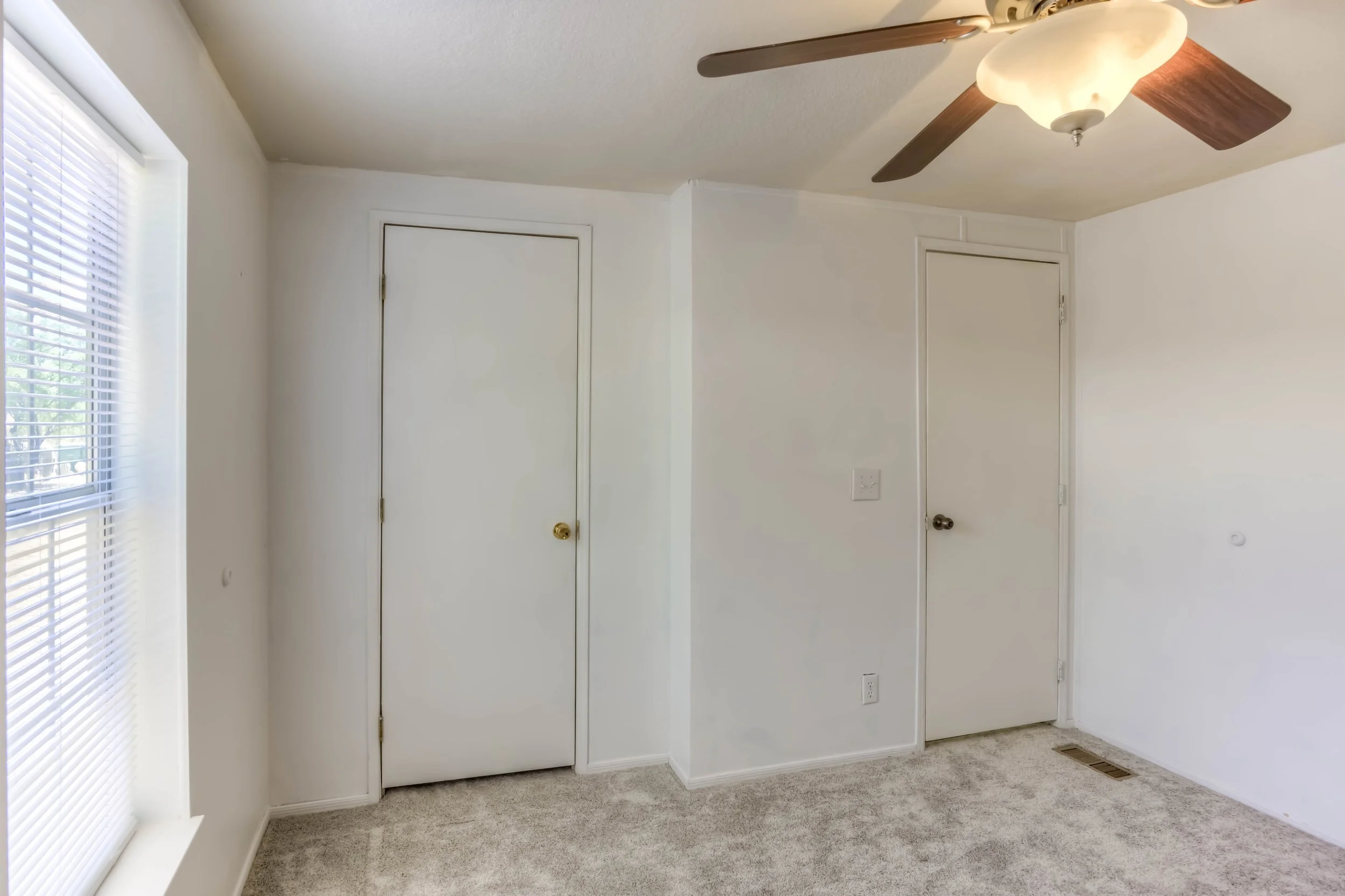 26 Bedroom 2 photo b.jpg