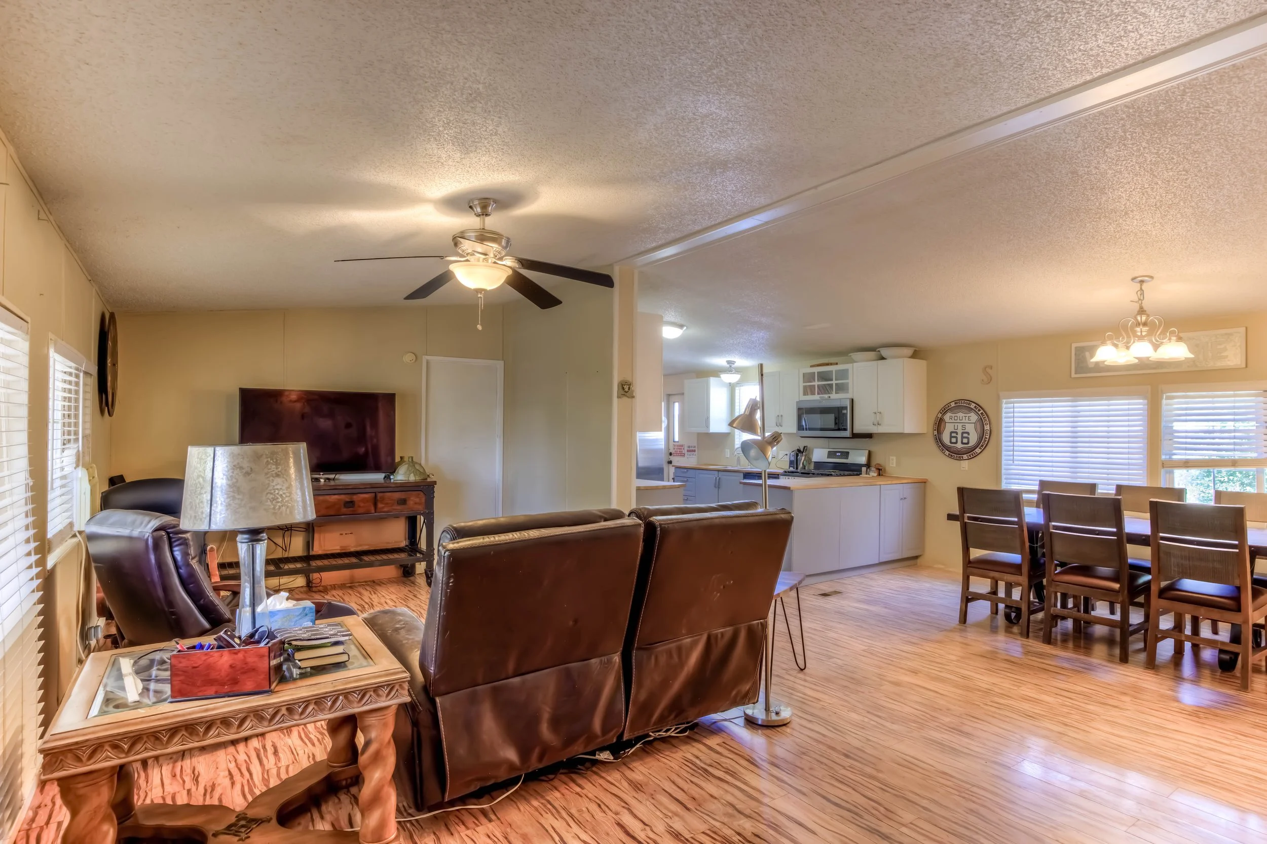 10 Living Room photo a.jpg