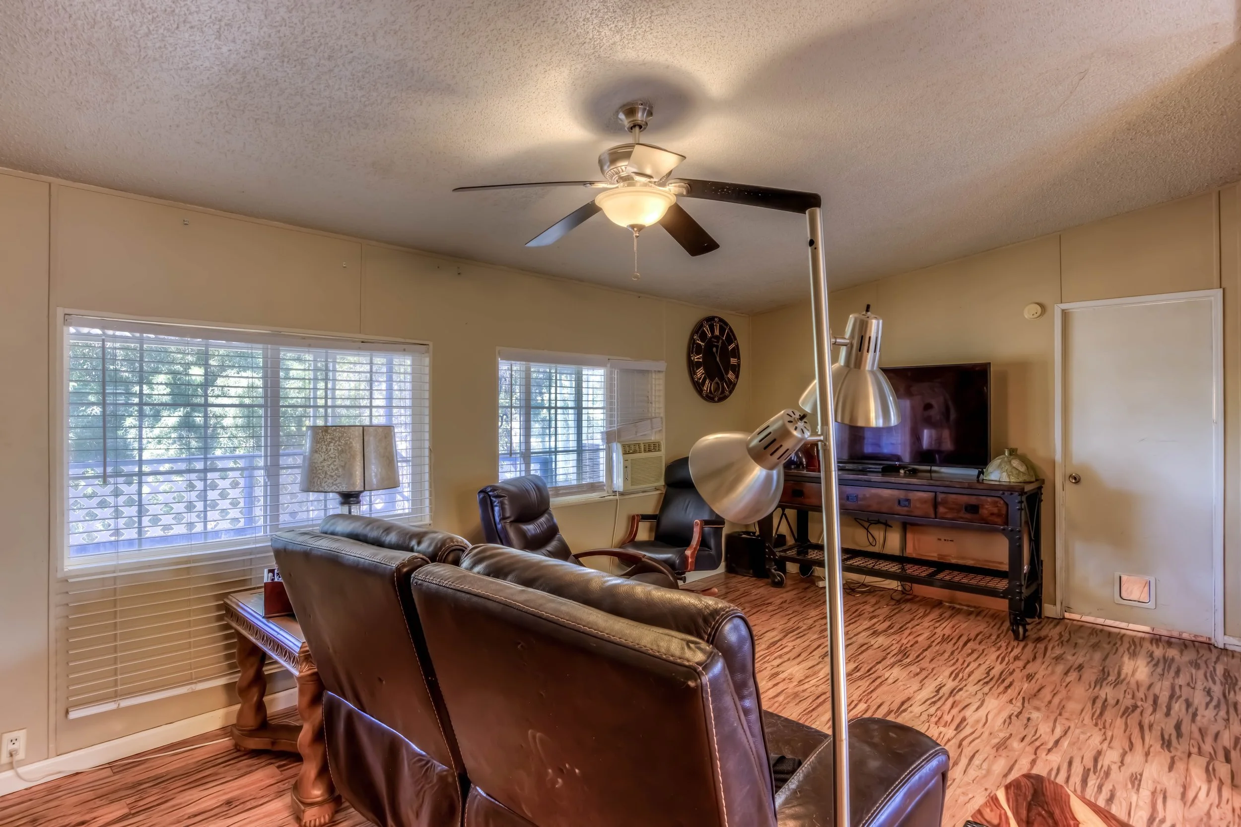 11 Living Room photo b.jpg