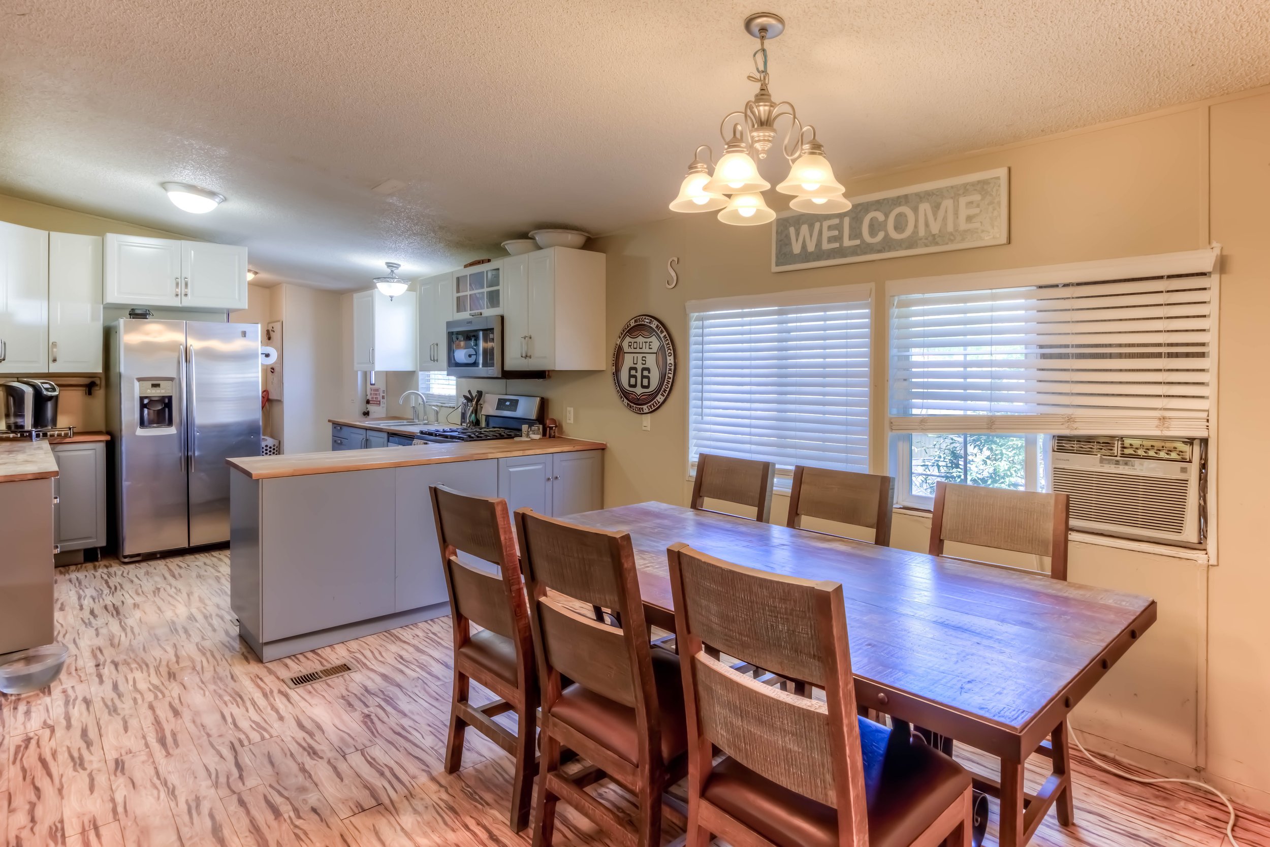 15 Dining photo c.jpg