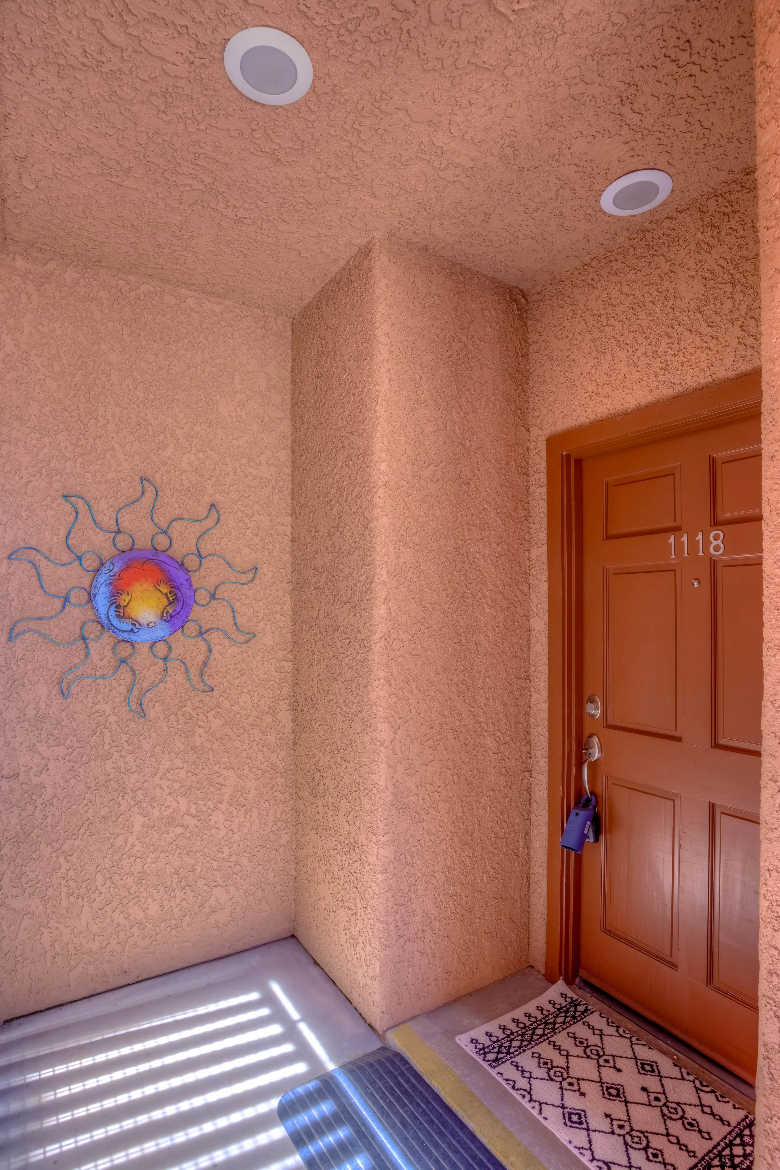 6 Exterior photo f.jpg