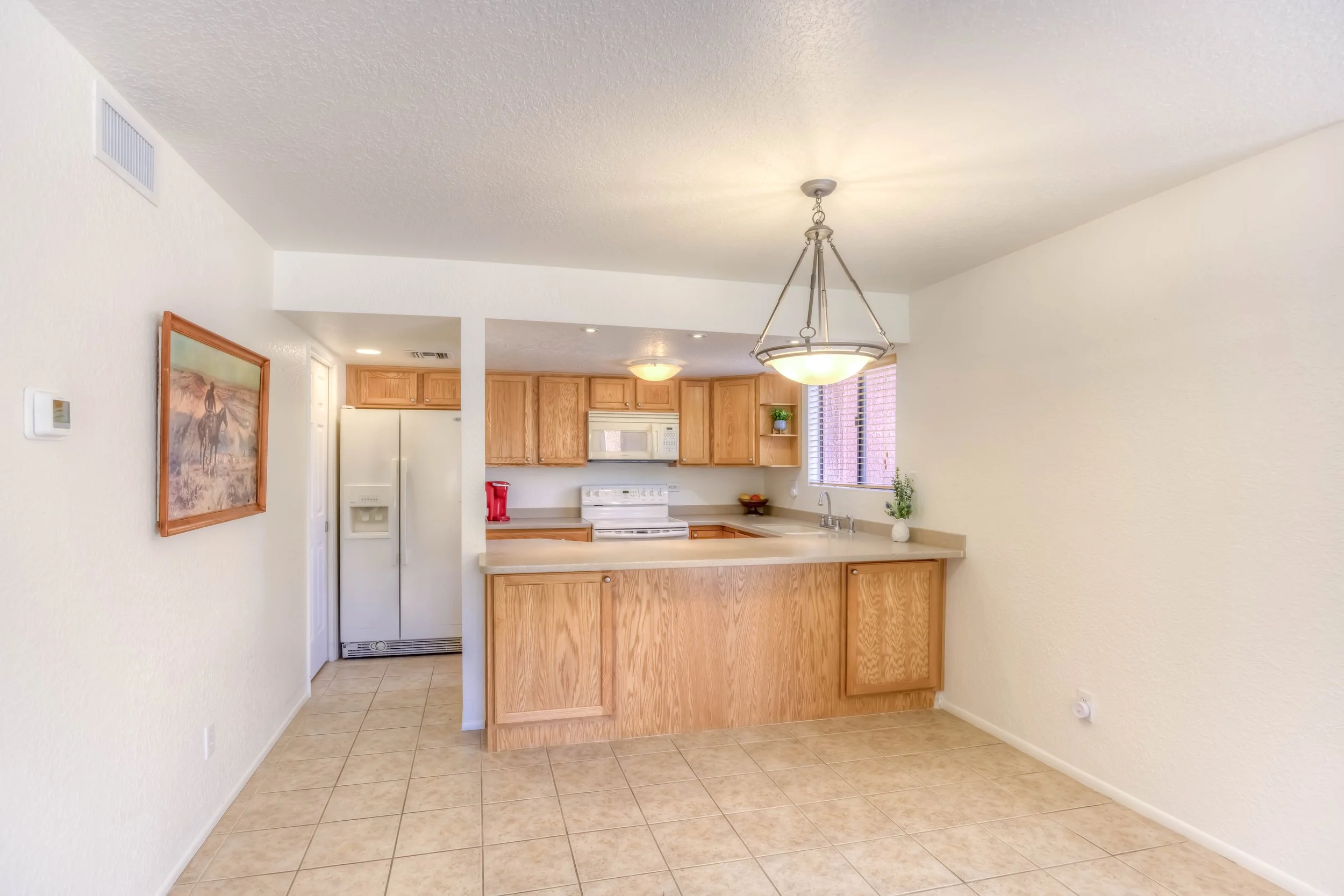 12 Dining photo a.jpg