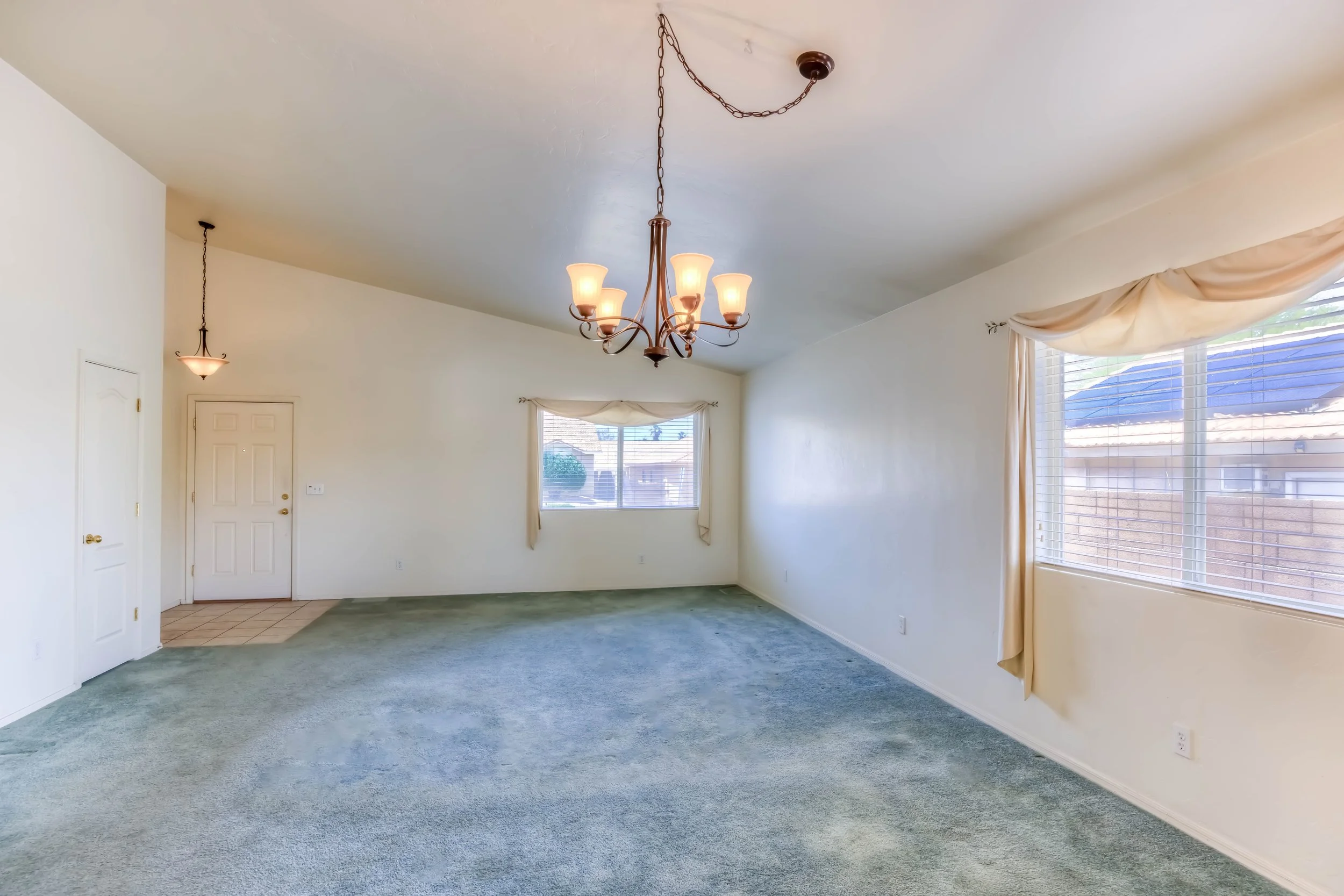 7 Living Room photo b.jpg