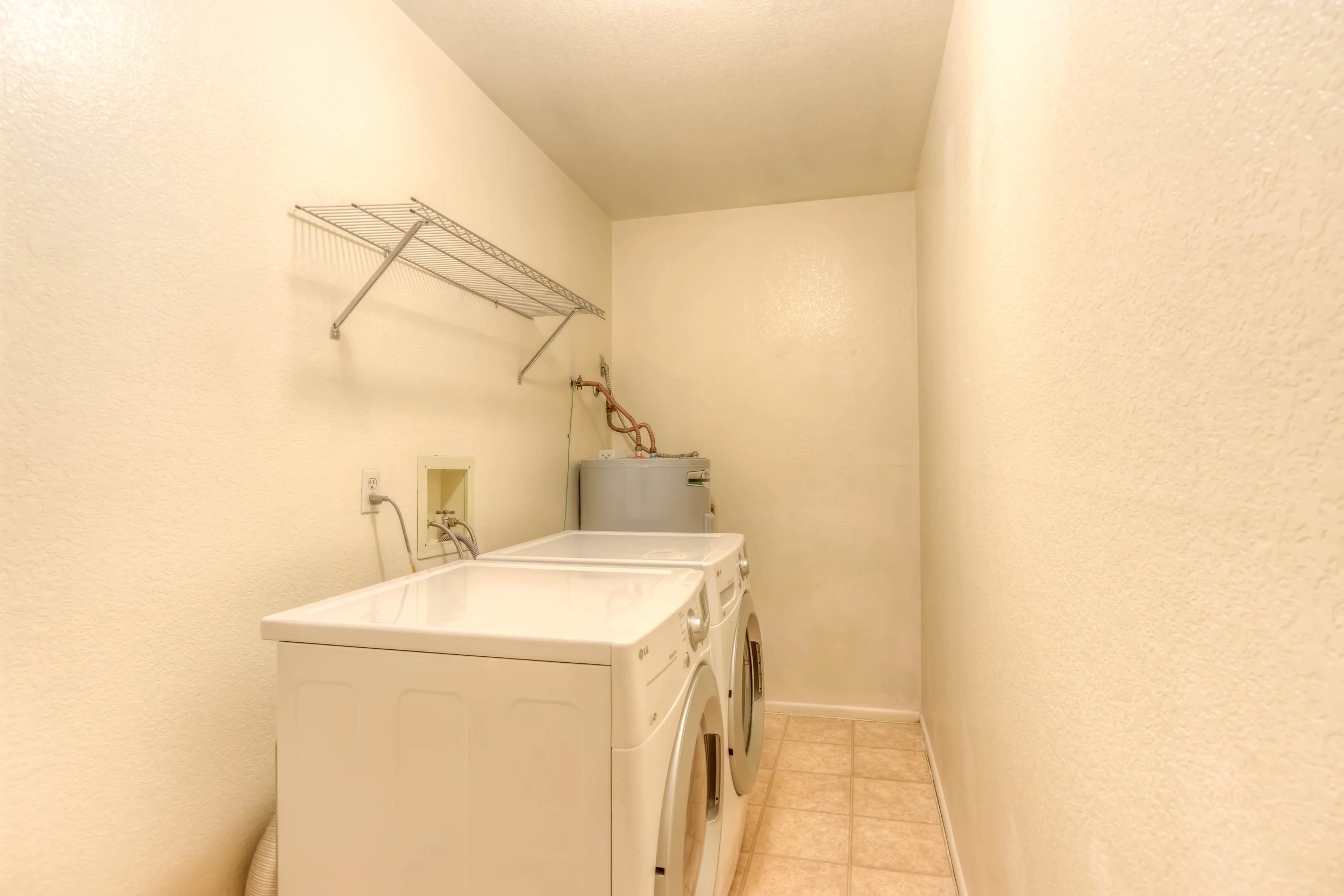 13 Laundry Room photo a.jpg