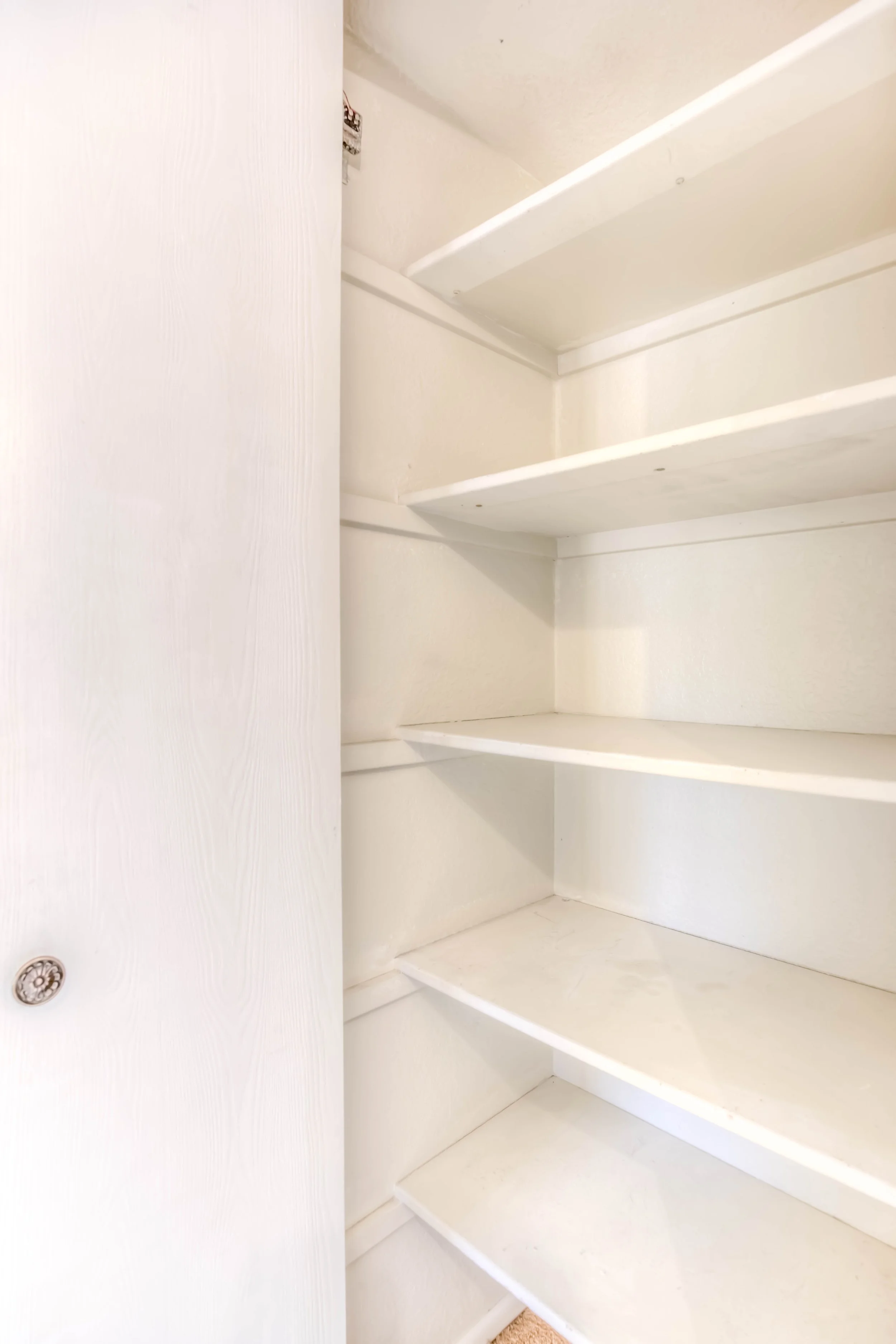 16 Hall Linen Closet.jpg