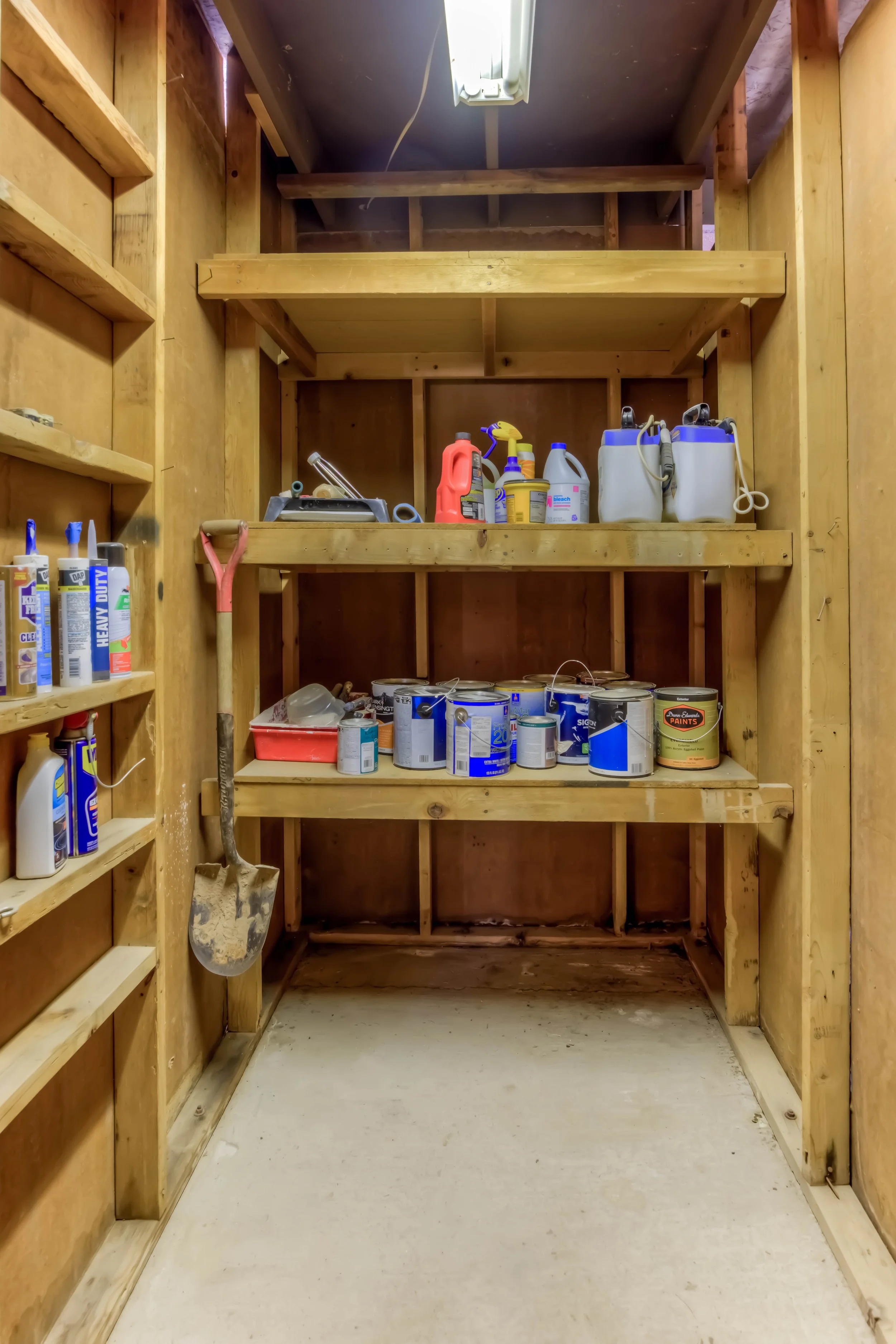 26 Outdoor Storage photo a.jpg