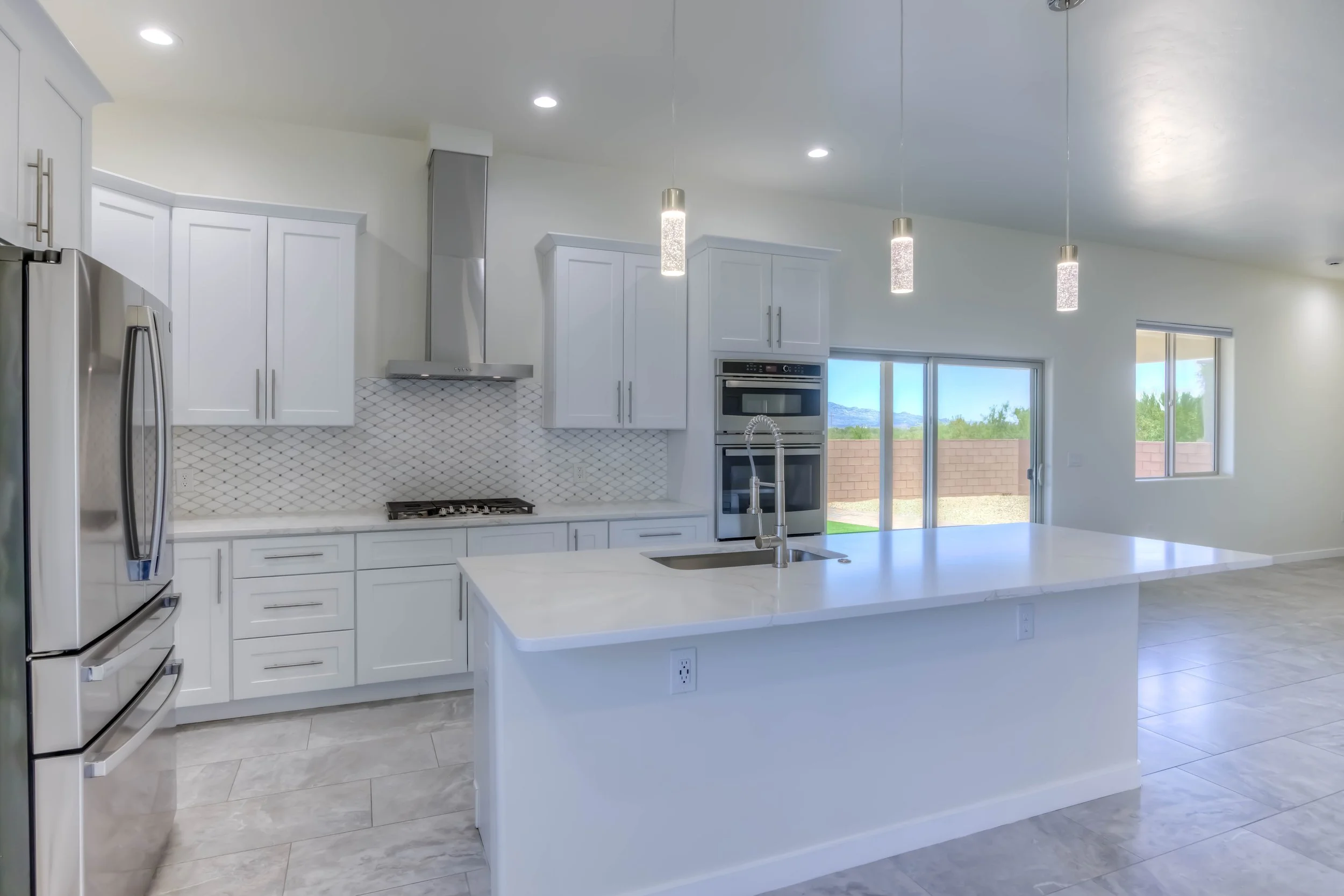 30 Kitchen photo d.jpg