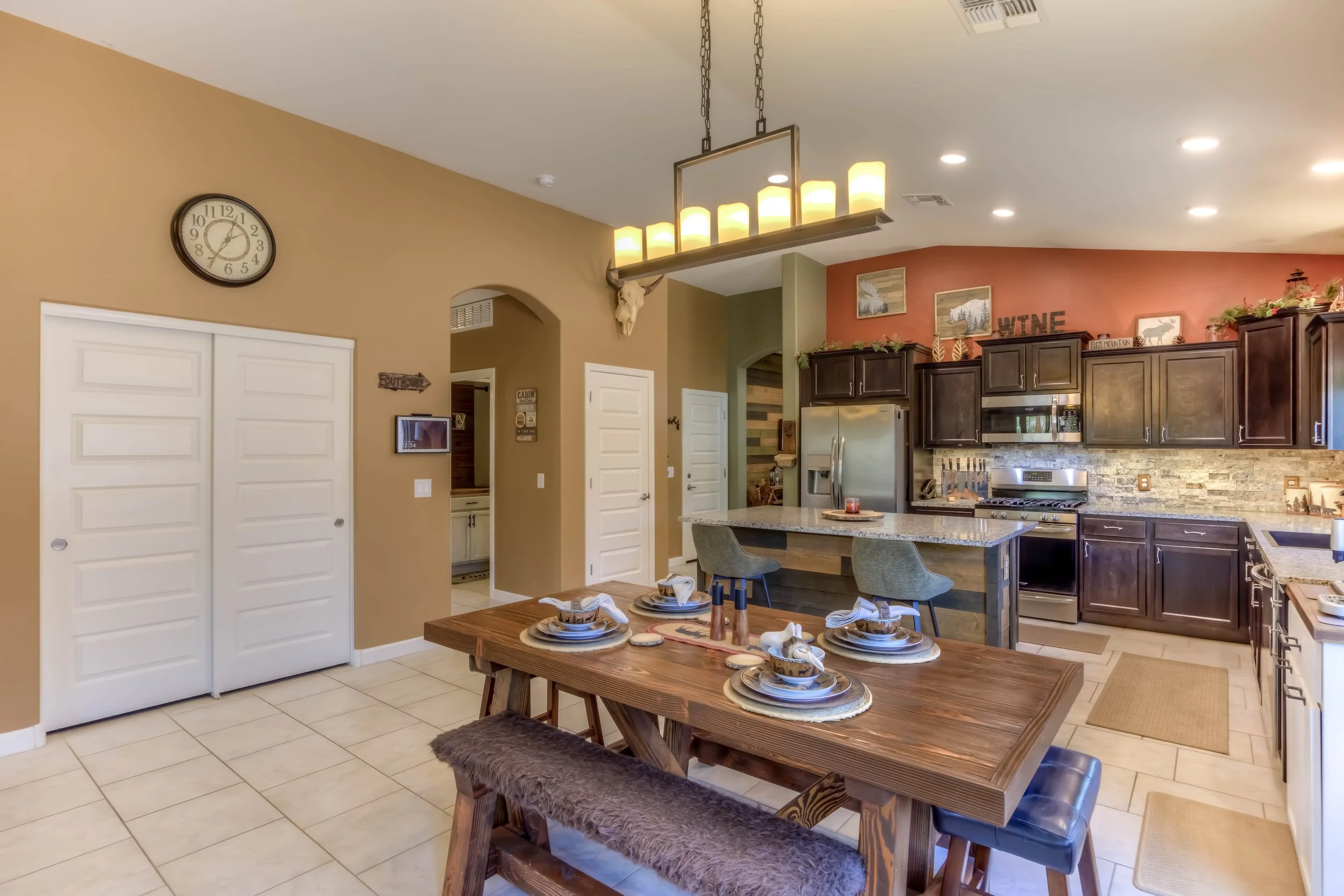 13 Kitchen photo c.jpg