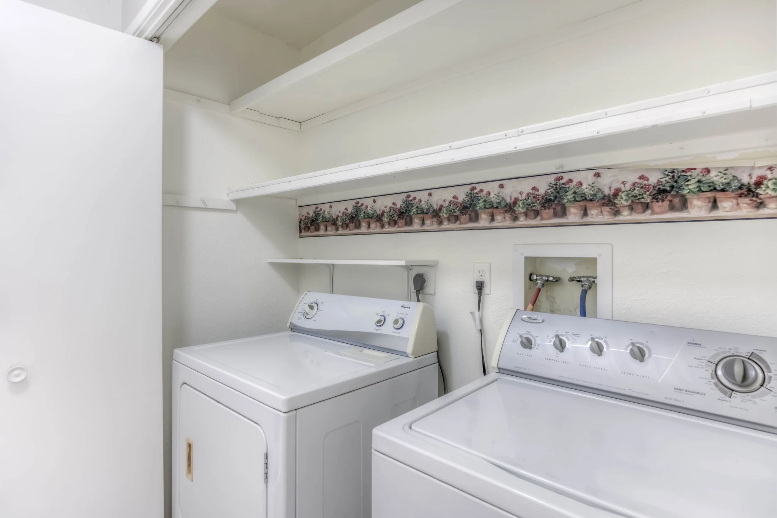 13 Laundry.jpg