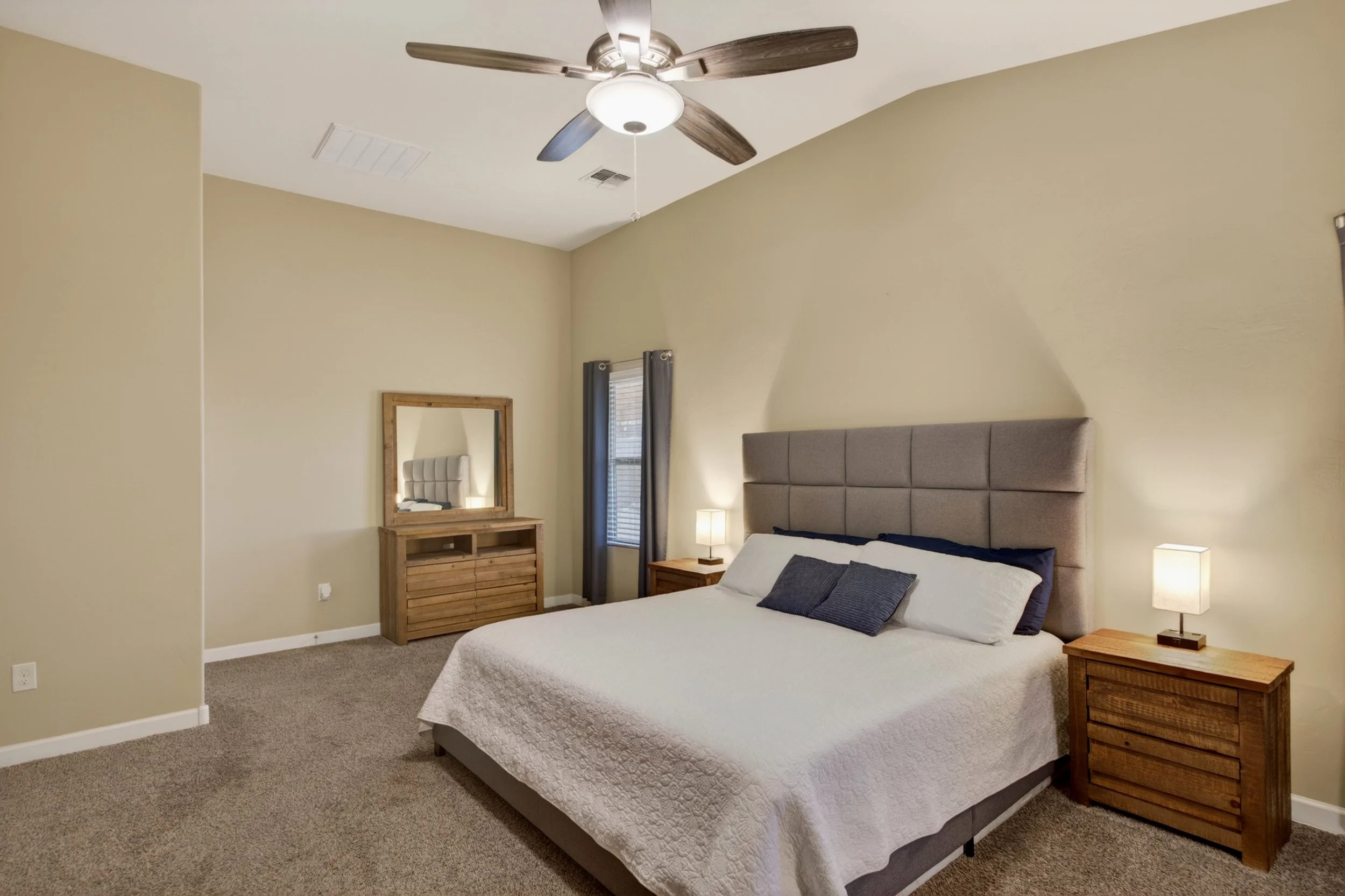 22 Main Bedroom photo b.jpg