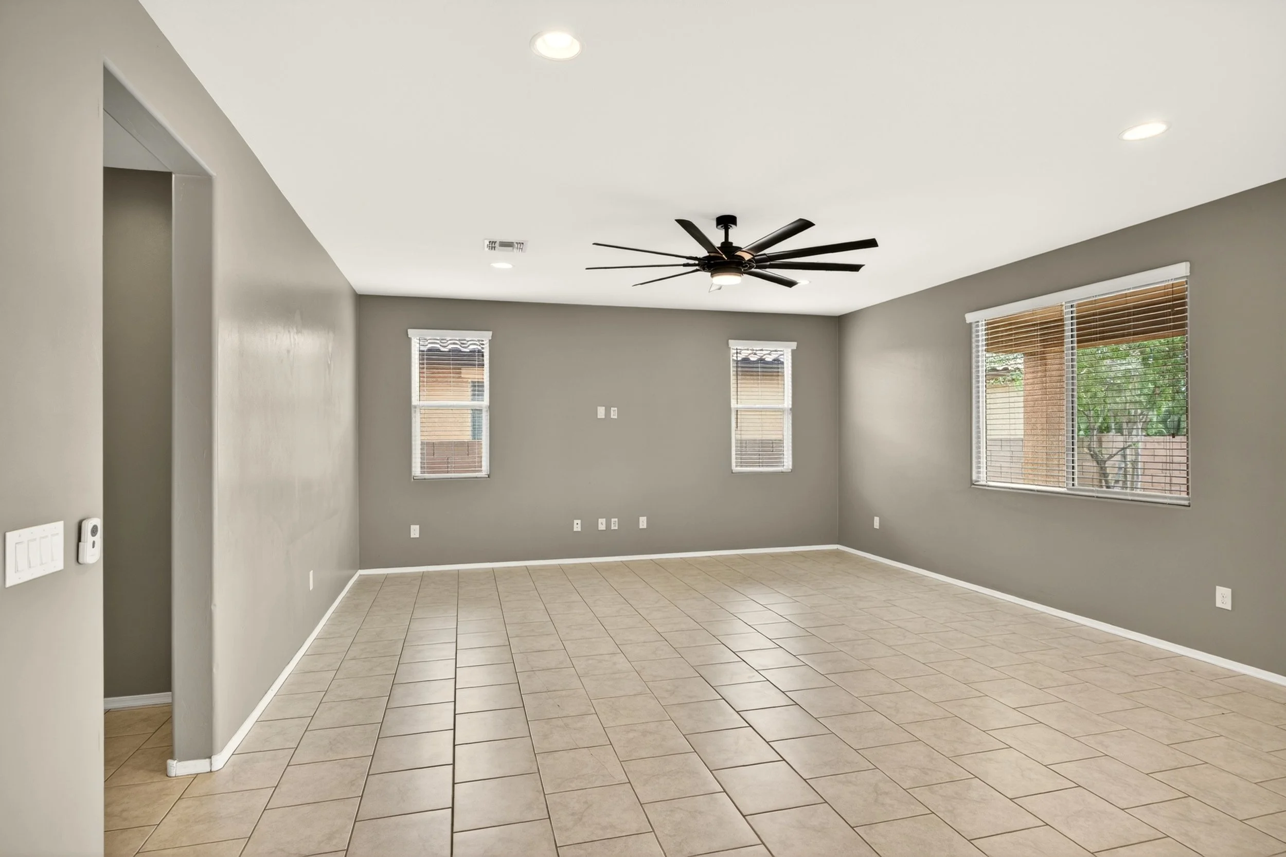 17 Living Room photo a.jpg