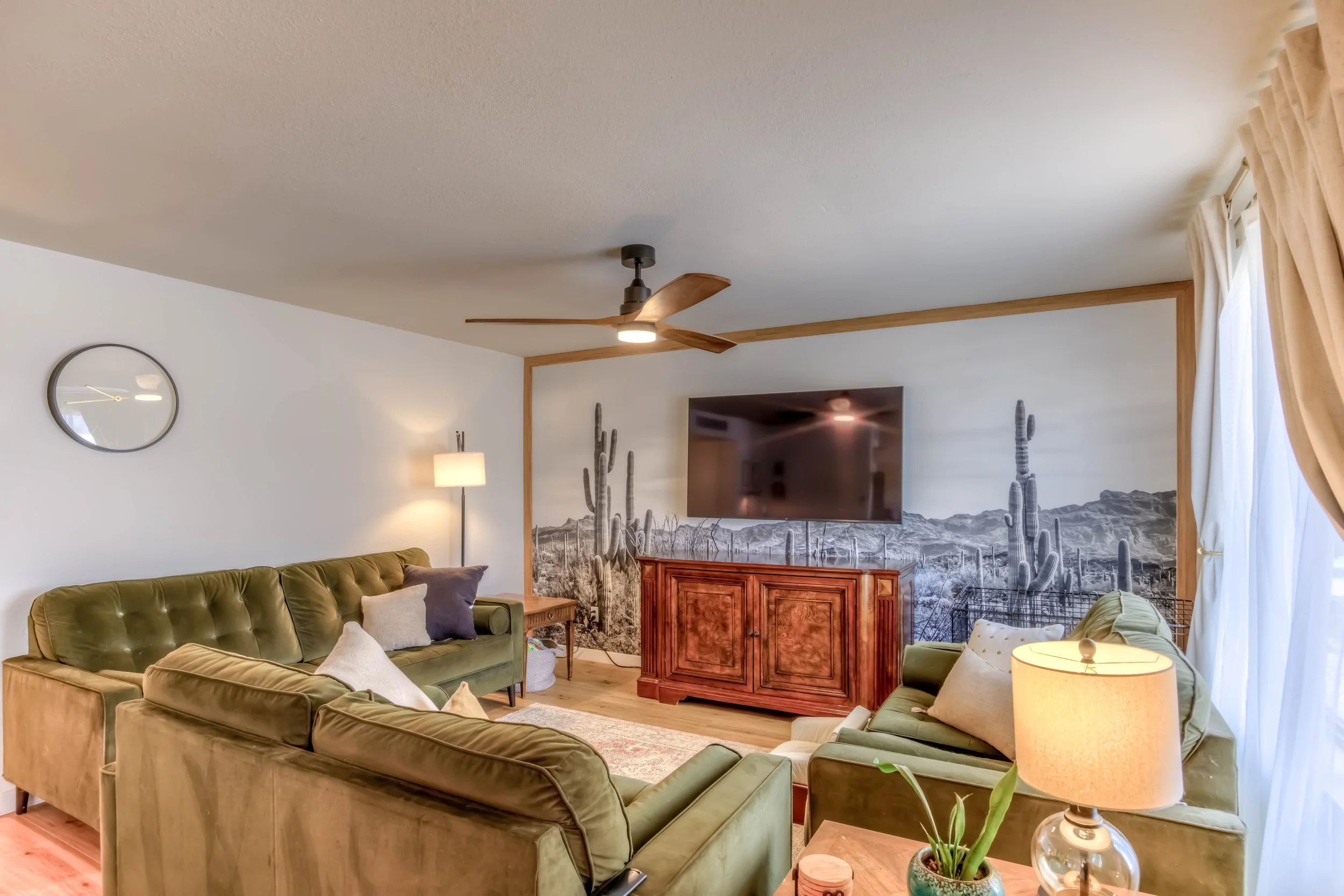 6 Living Room photo a.jpg