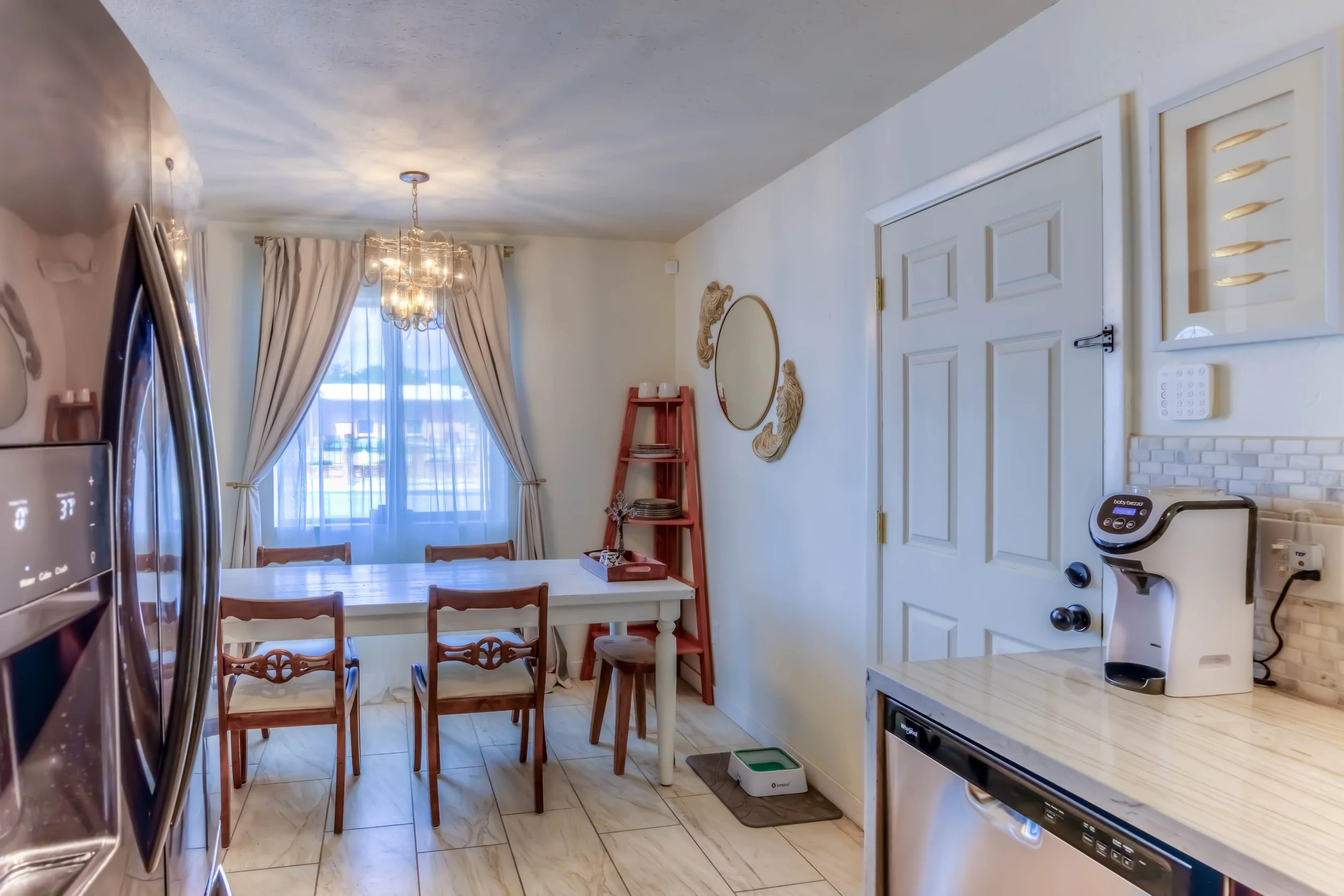 12 Kitchen photo c.jpg
