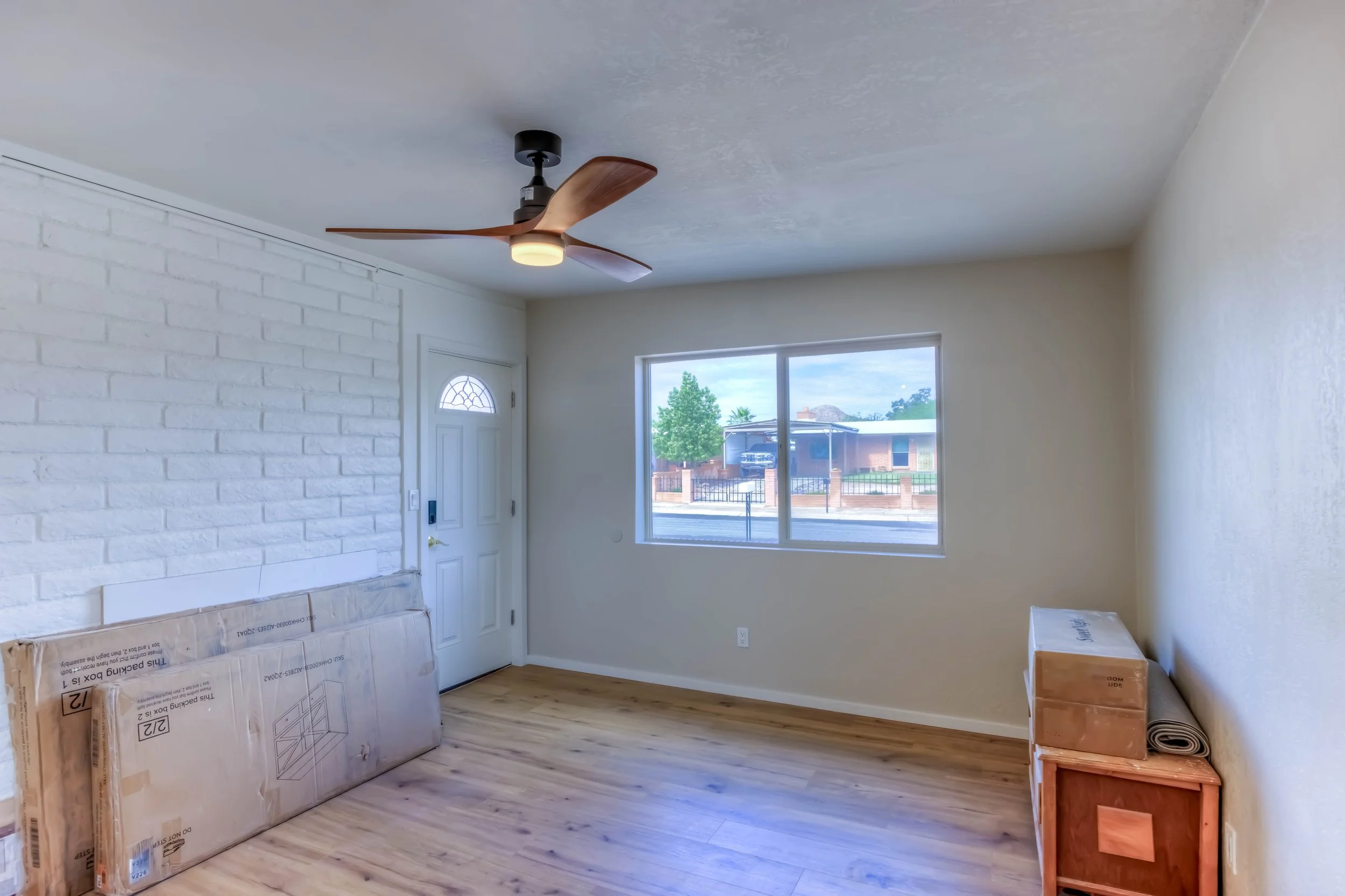 14 Guest Room photo a.jpg