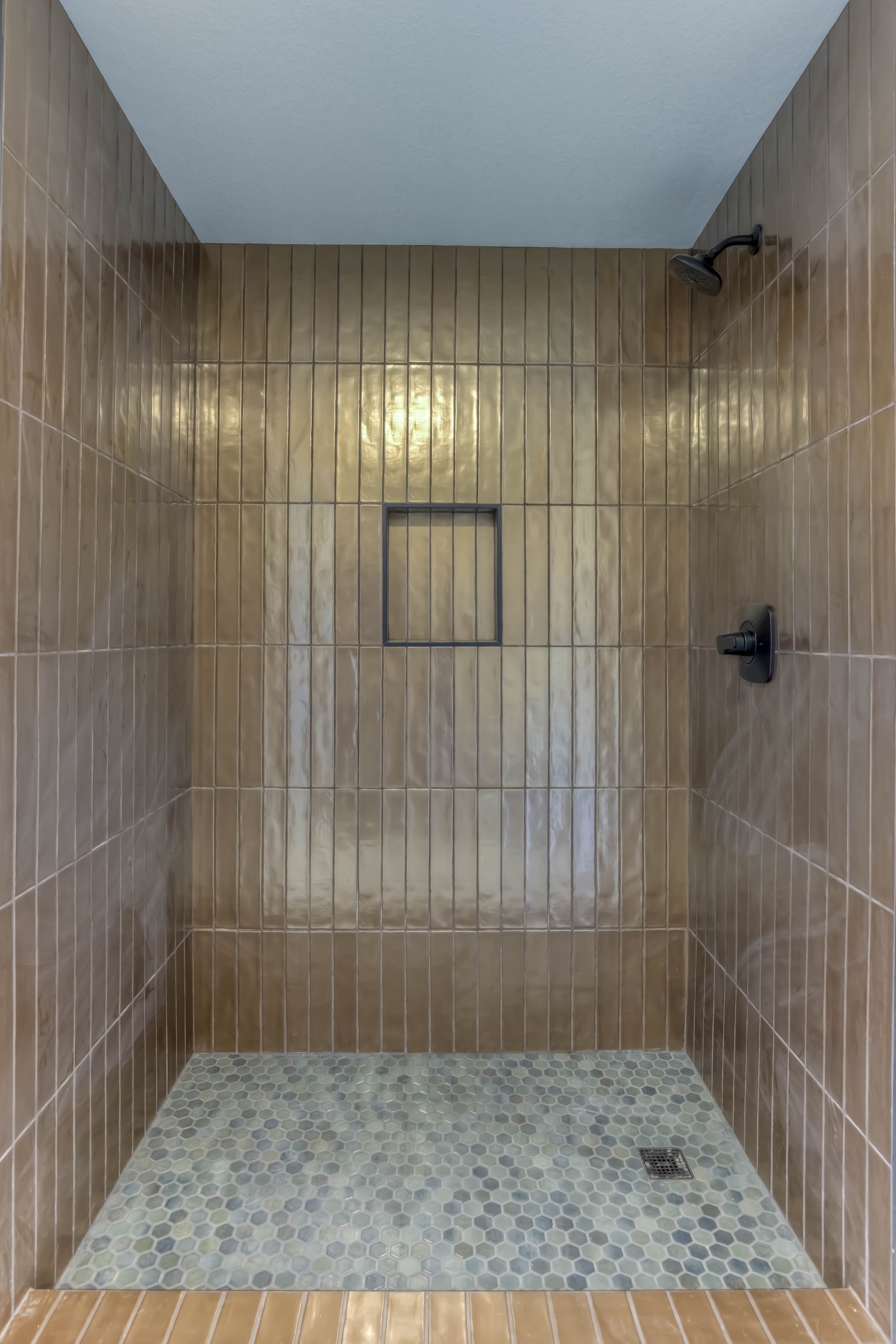 17 Guest Bathroom photo a.jpg