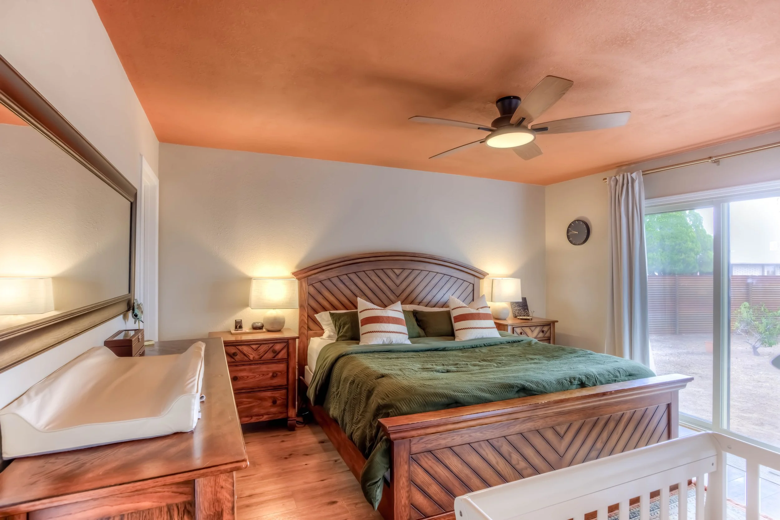 22 Main Bedroom photo a.jpg