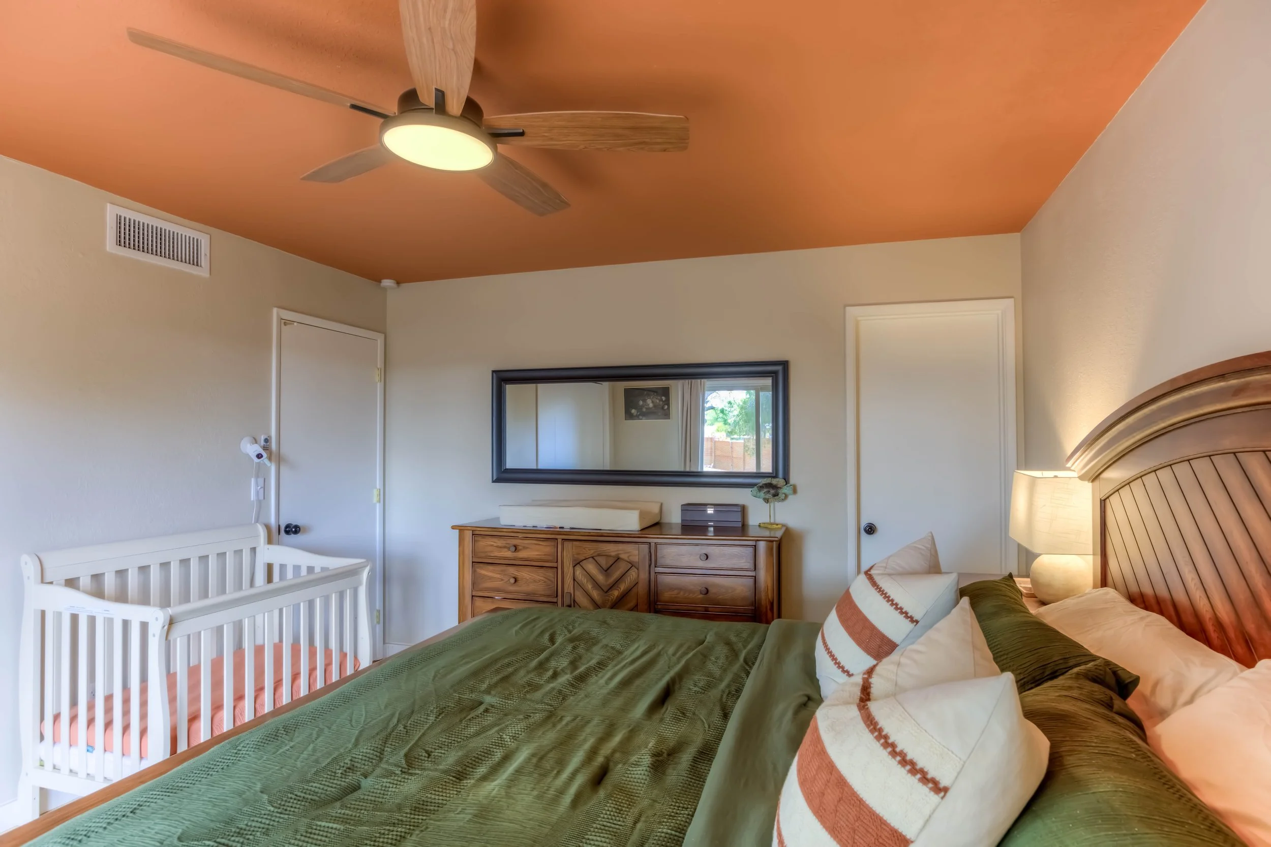 24 Main Bedroom photo c.jpg