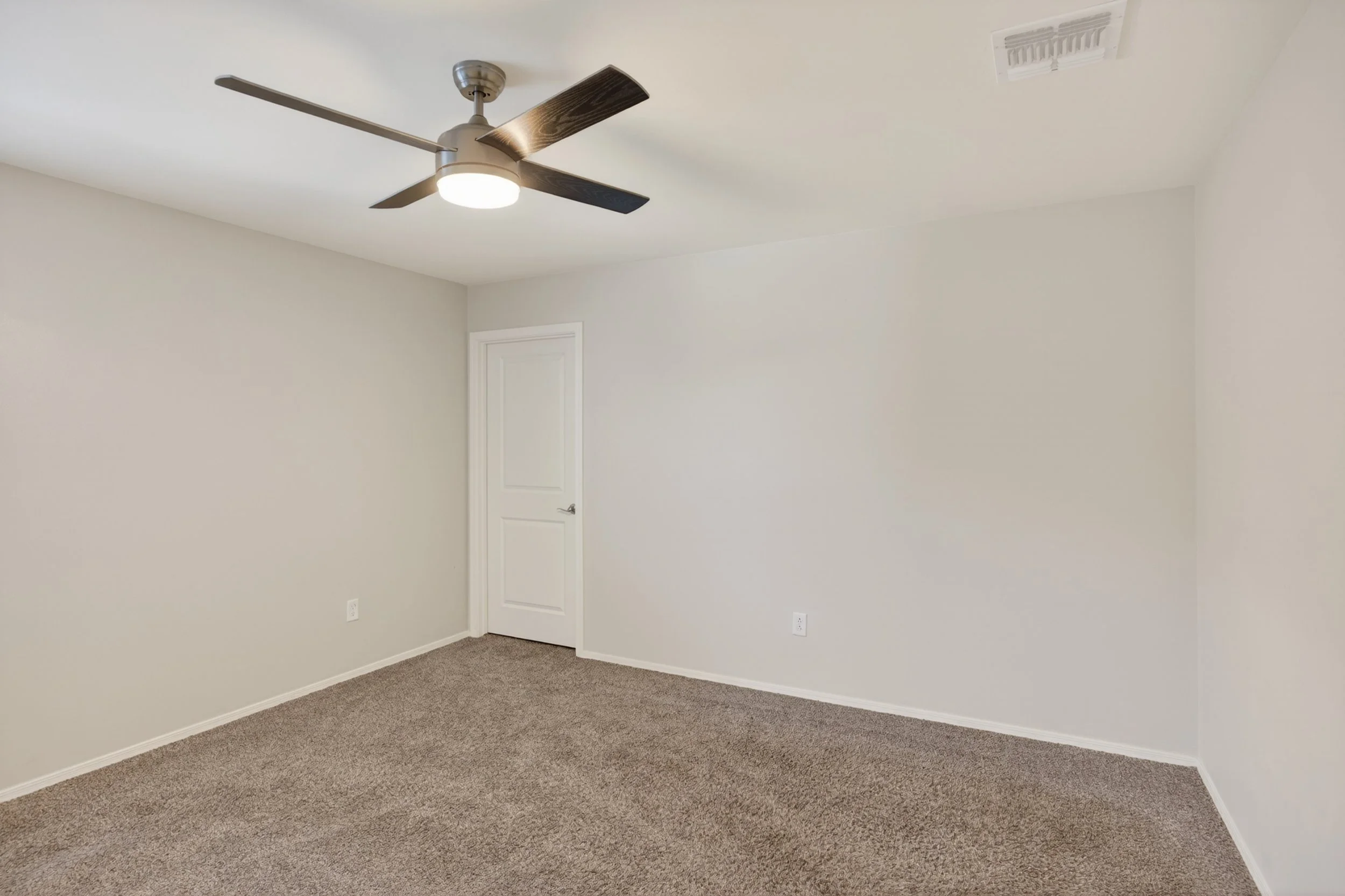 26 Bedroom 2 photo a.jpg
