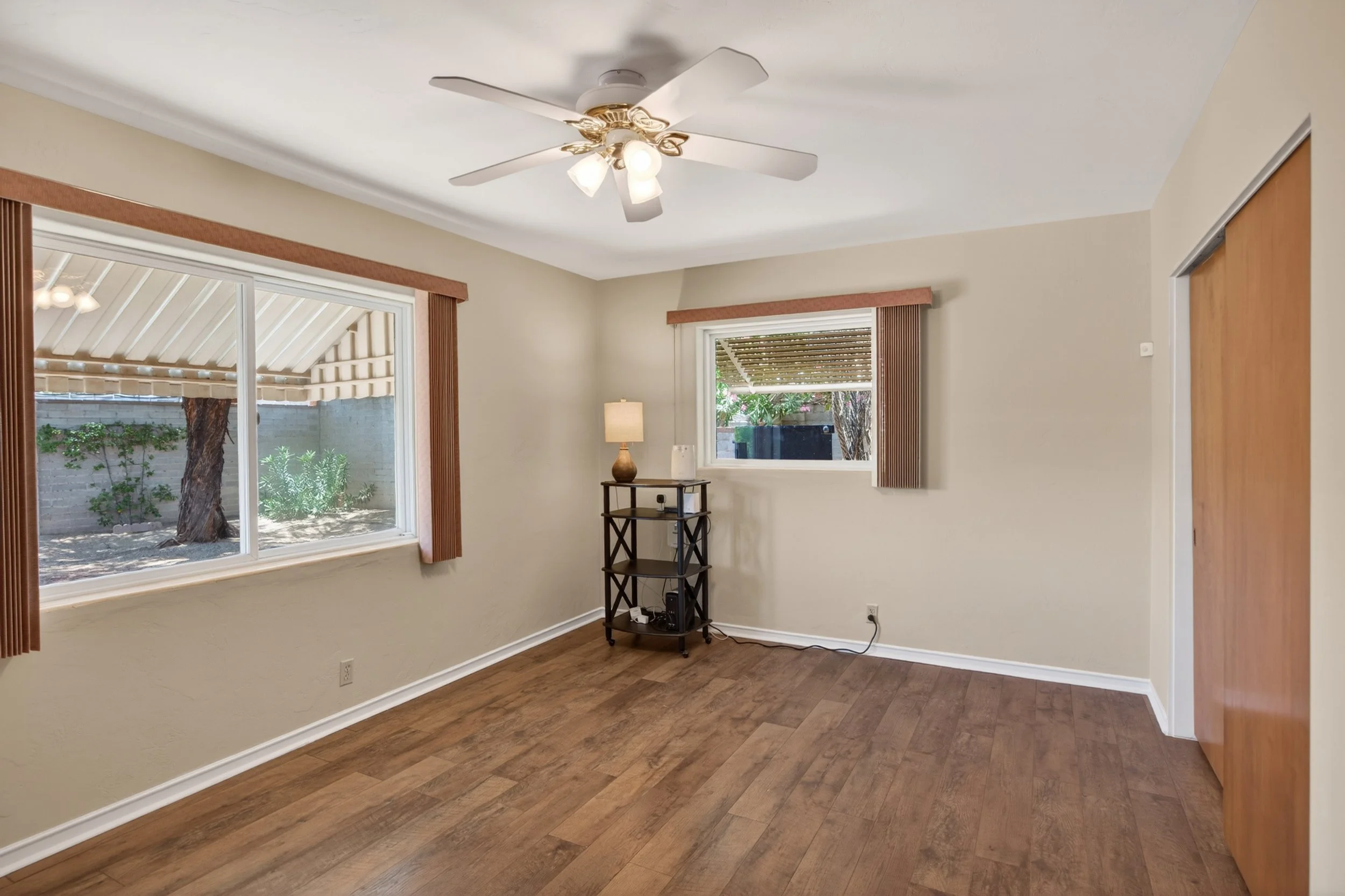 21 Bedroom 2 photo a.jpg