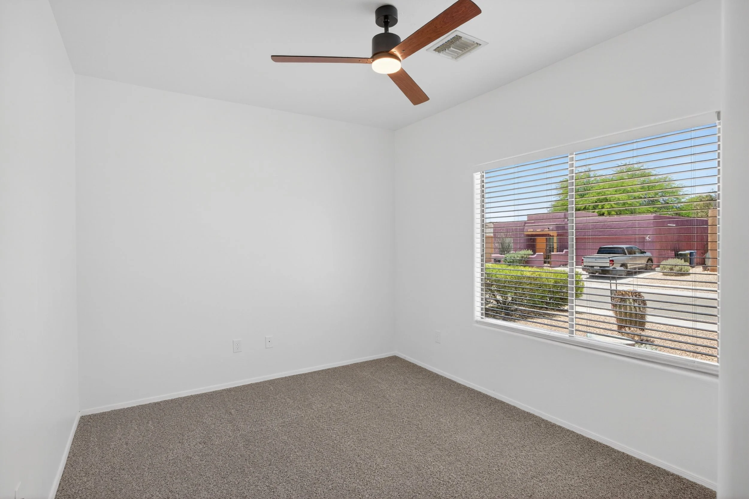 8 Bedroom 1 photo a.jpg