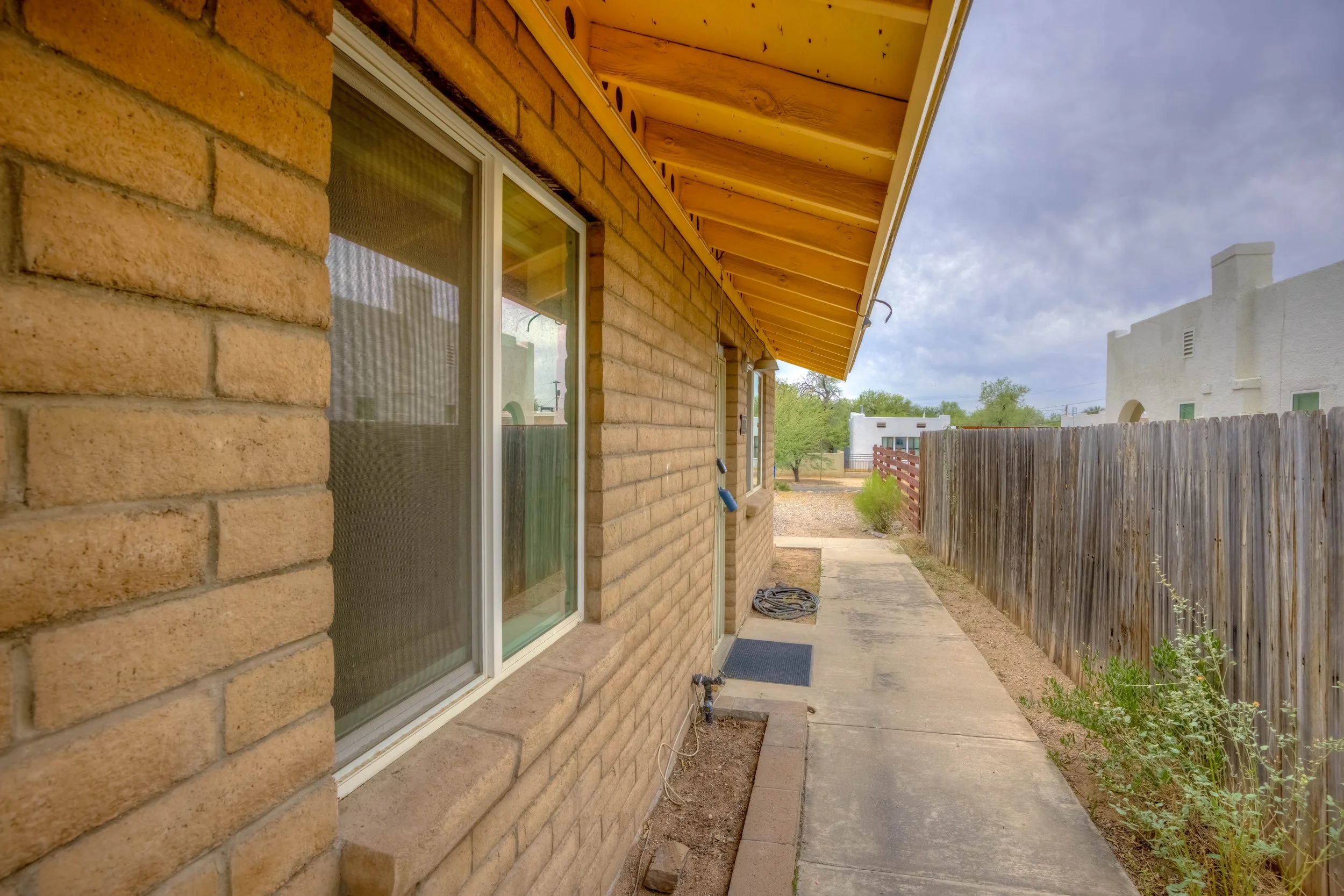 7 Entrance 1727 photo a.jpg