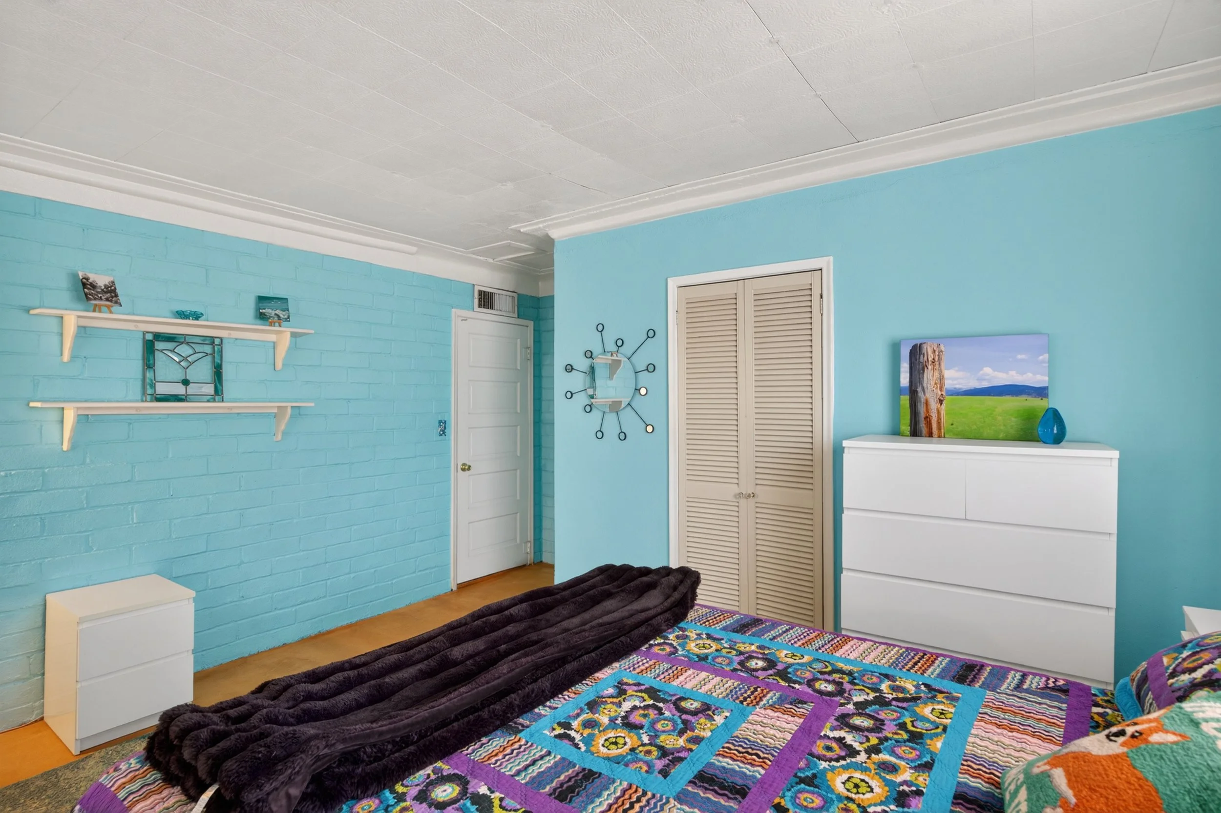 27 Bedroom 2 photo c.jpg