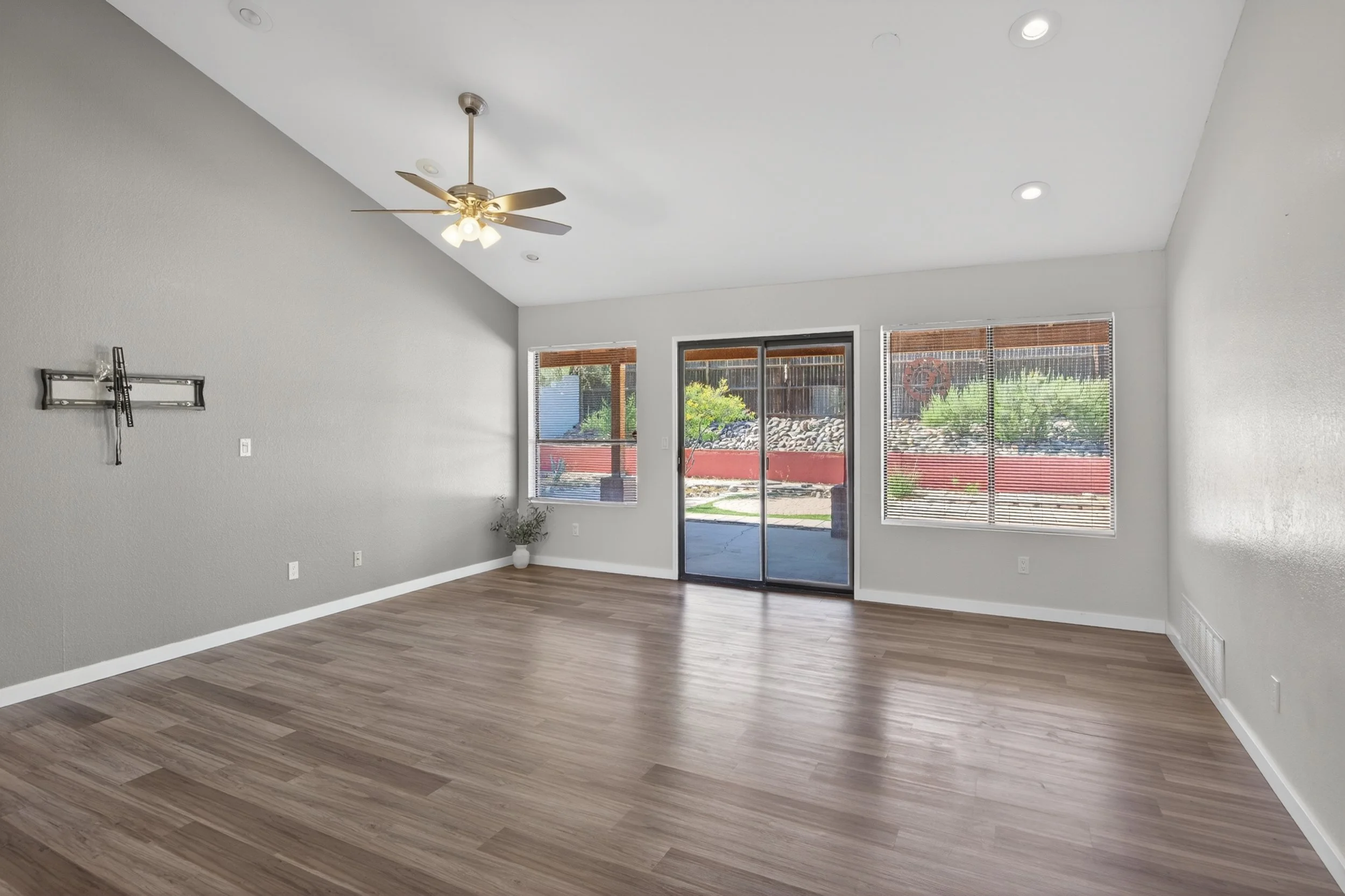 9 Living Room photo a.jpg