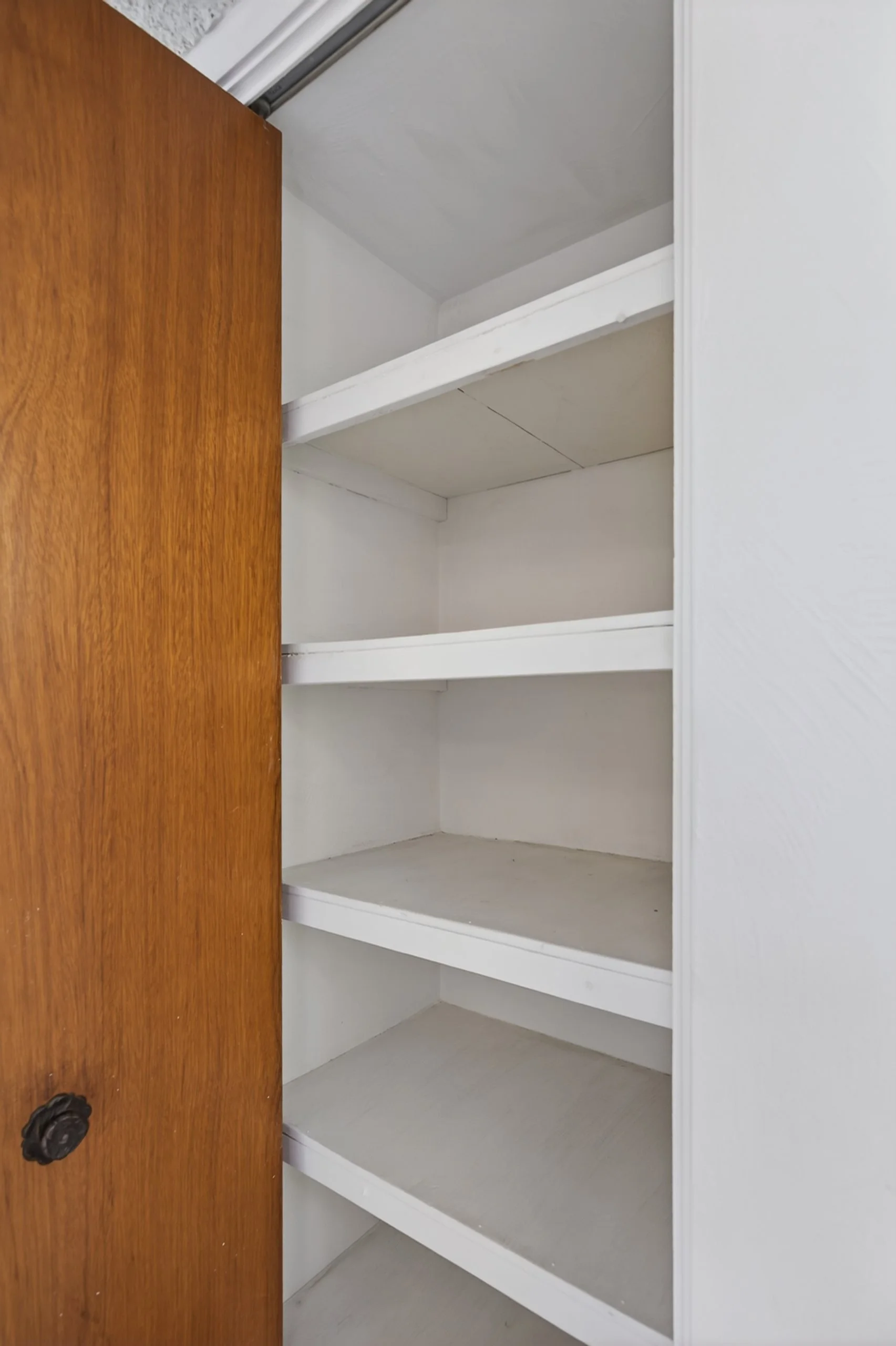30 Hall Linen Closet.jpg