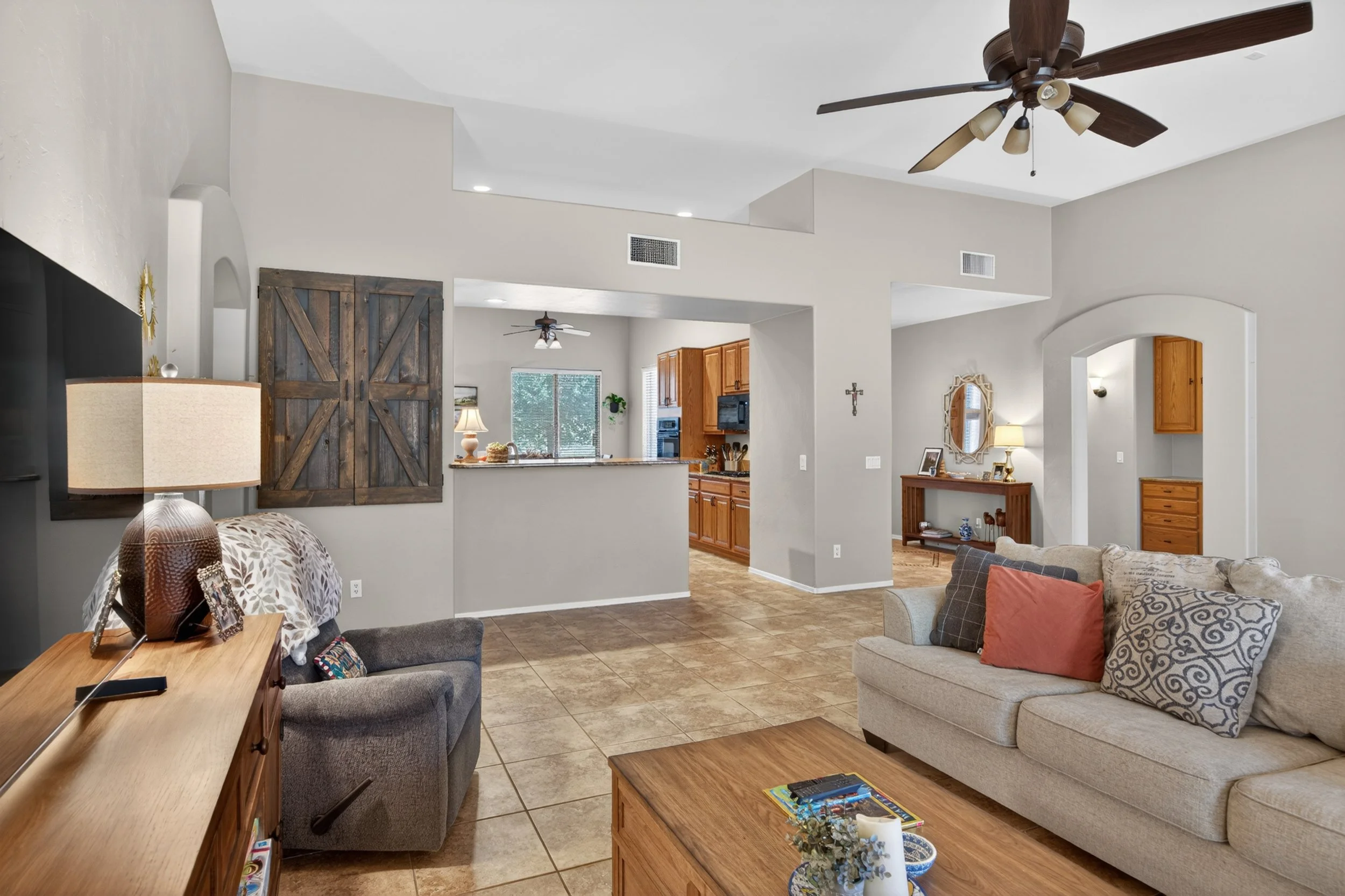 17 Living Room photo b.jpg